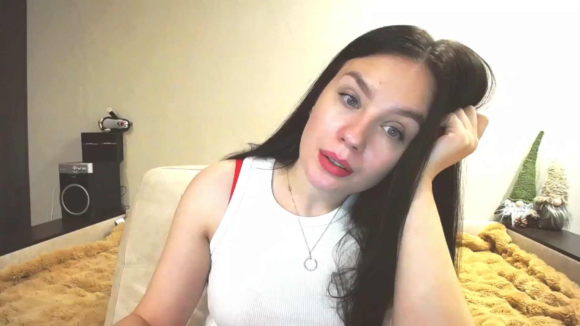 Gallery image thumbnail from Lillit__Wood_'s myfreecams stream on, 12/16/2024, 15:54 image 5 of 20