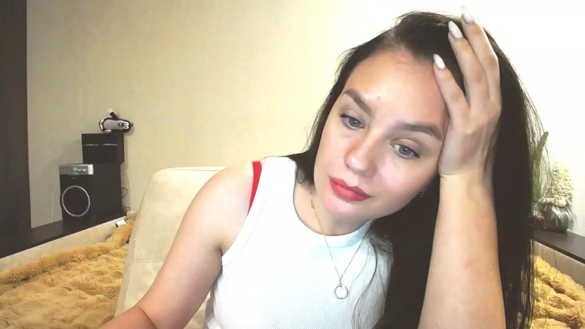 Gallery image thumbnail from Lillit__Wood_'s myfreecams stream on, 12/16/2024, 15:54 image 15 of 20