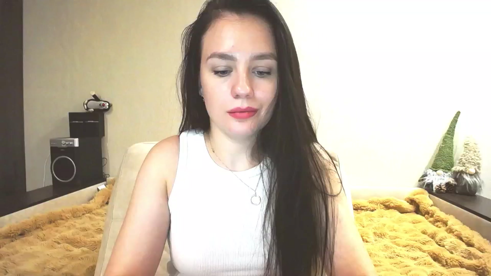 Gallery image thumbnail from Lillit__Wood_'s myfreecams stream on, 12/16/2024, 15:54 image 12 of 20