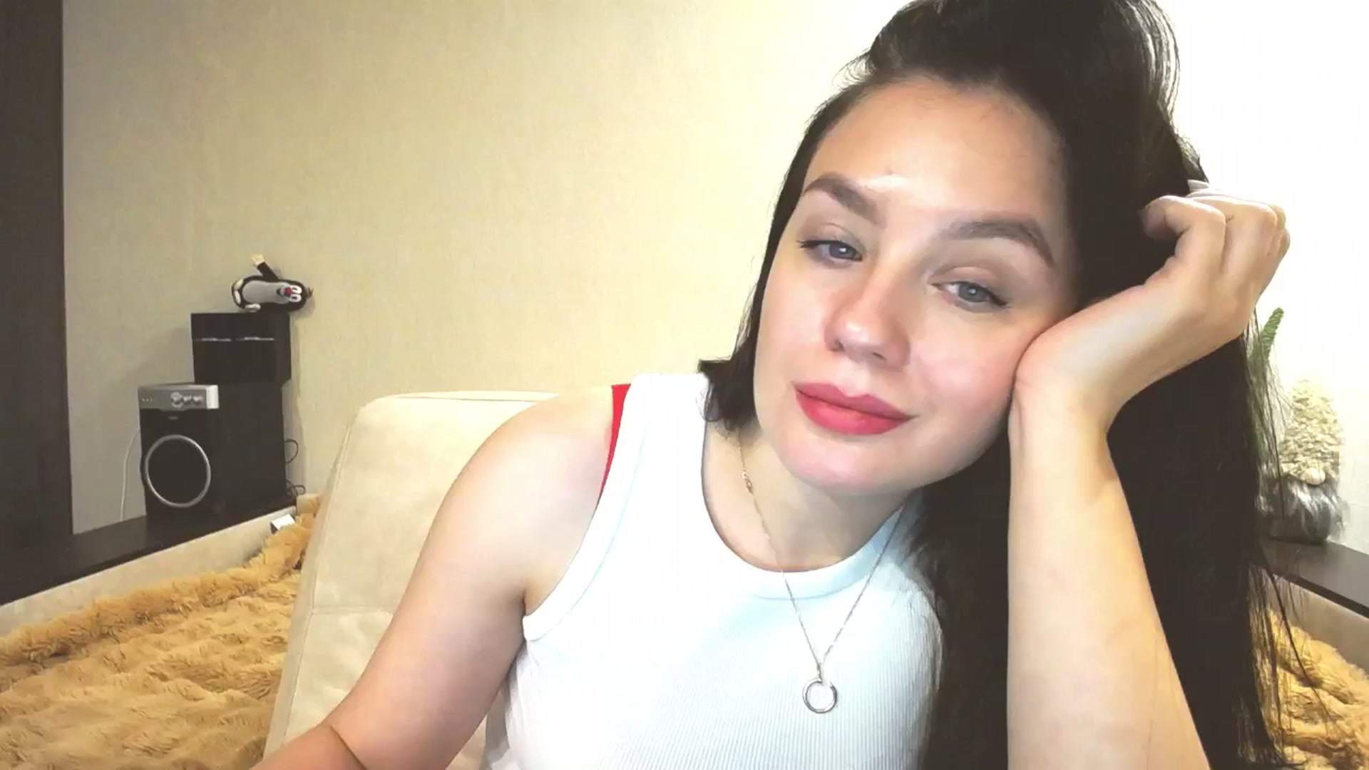 Gallery image thumbnail from Lillit__Wood_'s myfreecams stream on, 12/16/2024, 15:54 image 11 of 20
