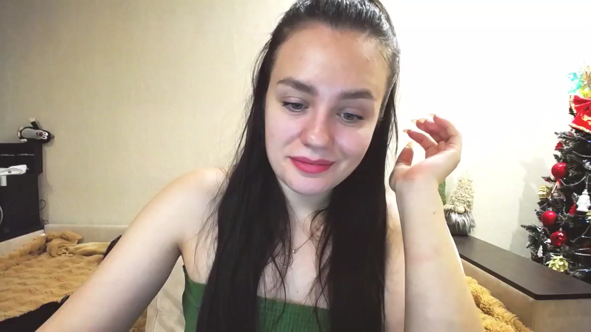 Gallery image thumbnail from Lillit__Wood_'s myfreecams stream on, 12/21/2024, 18:01 image 8 of 20