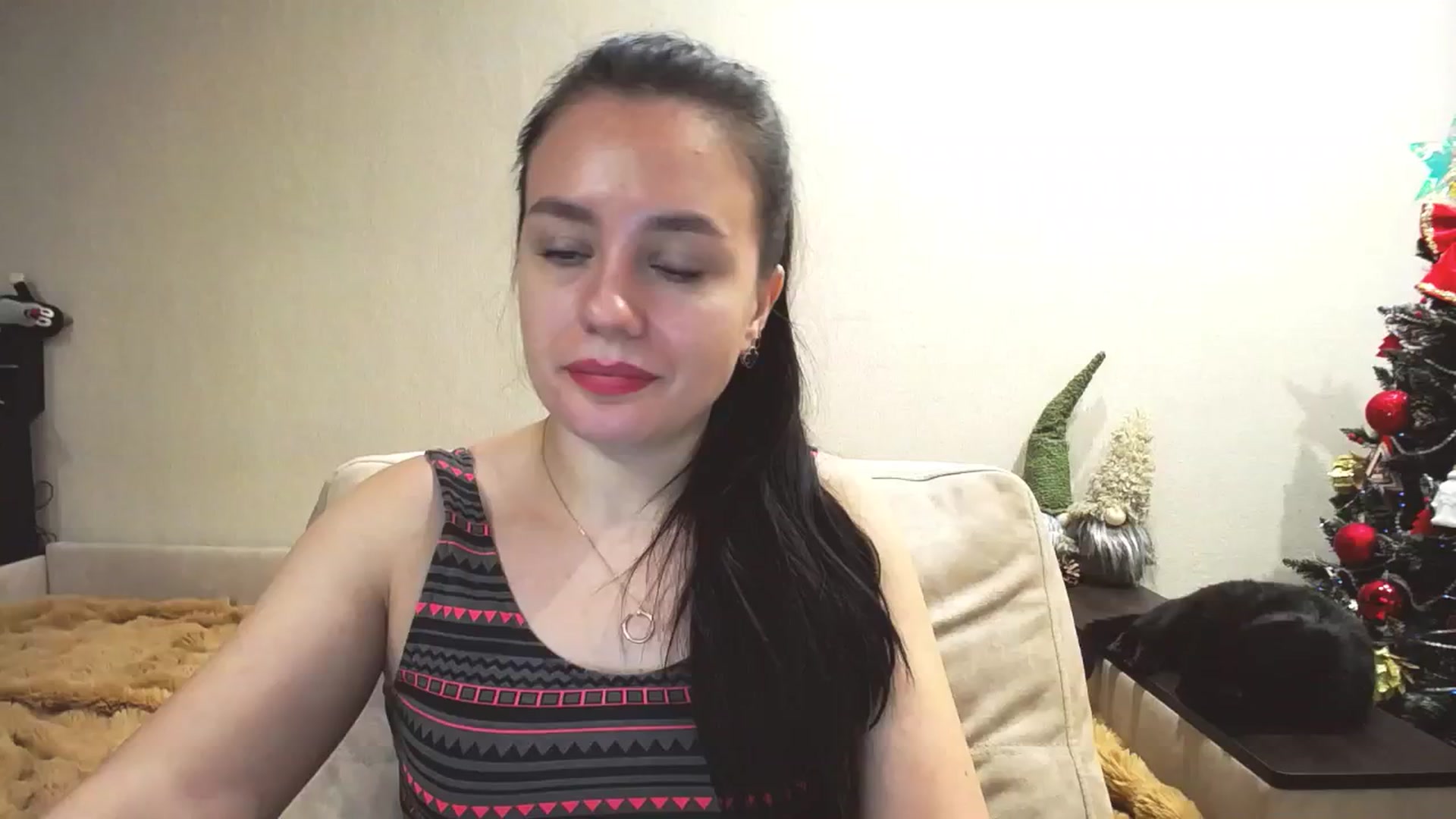 Gallery image thumbnail from Lillit__Wood_'s myfreecams stream on, 12/22/2024, 17:48 image 12 of 20