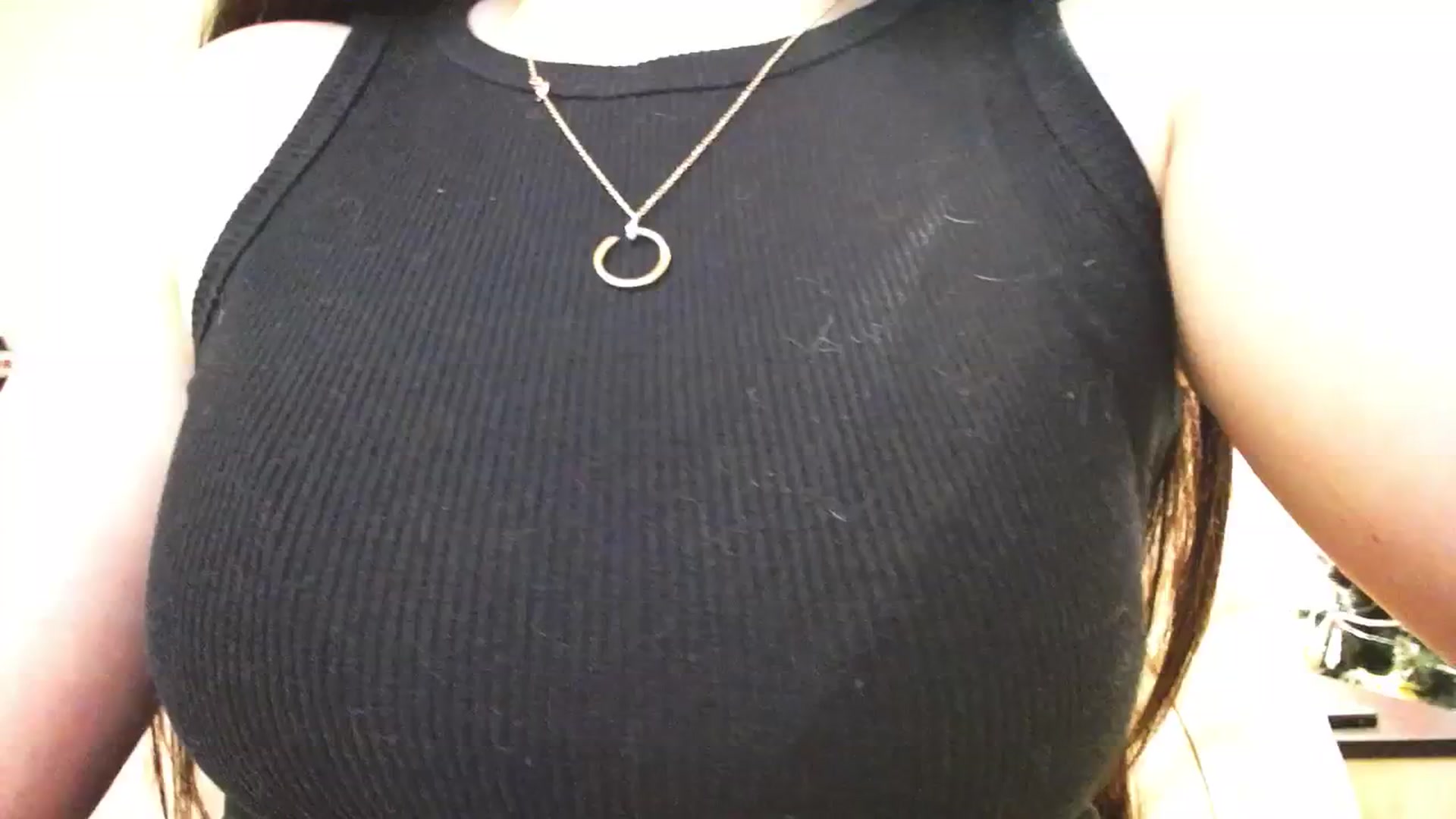 Gallery image thumbnail from Lillit__Wood_'s myfreecams stream on, 12/23/2024, 15:56 image 7 of 20