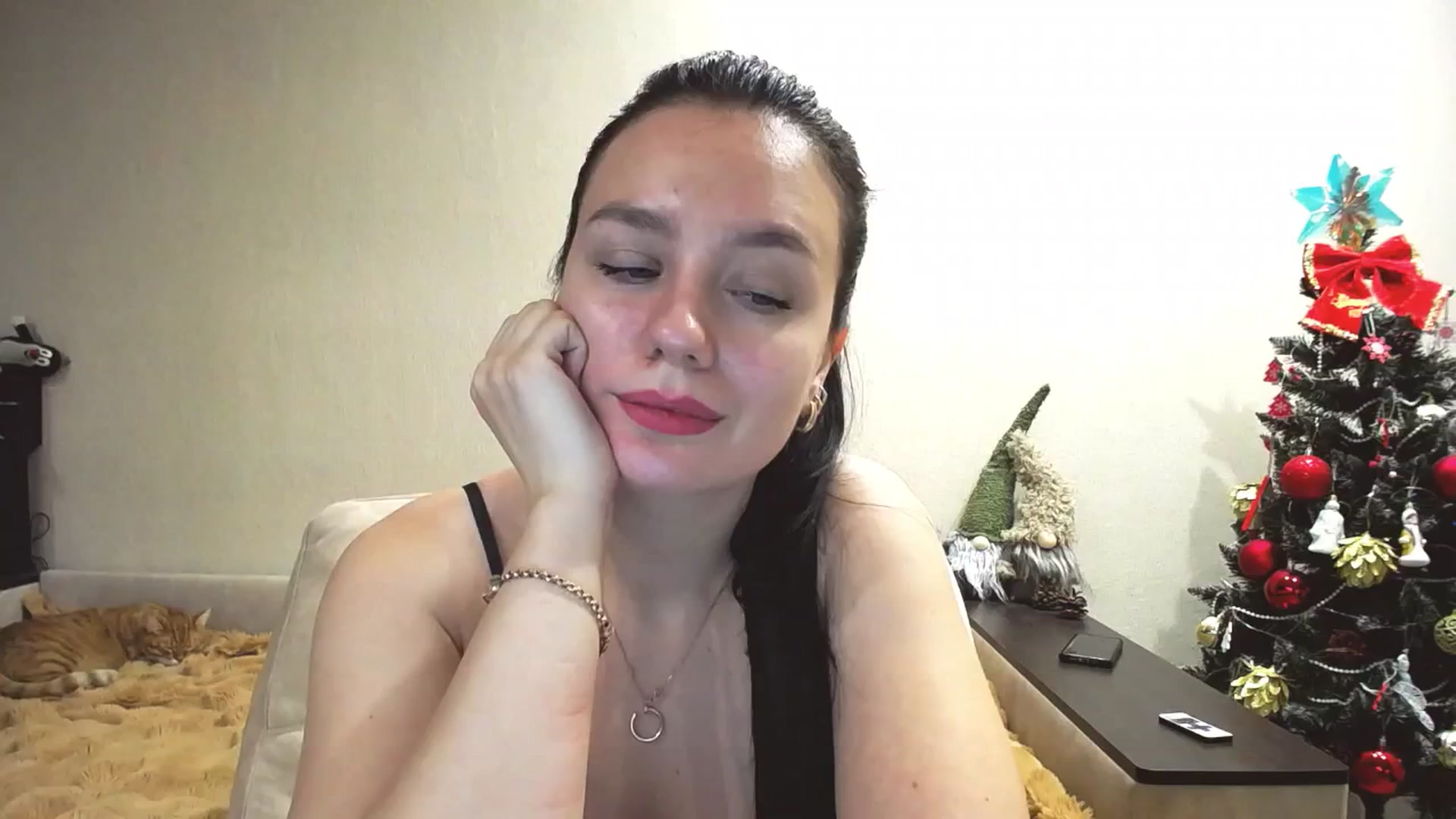 Gallery image thumbnail from Lillit__Wood_'s myfreecams stream on, 12/27/2024, 16:08 image 8 of 20