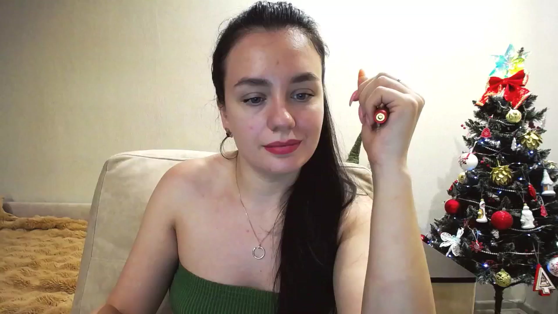 Gallery image thumbnail from Lillit__Wood_'s myfreecams stream on, 01/01/2025, 19:44 image 17 of 20
