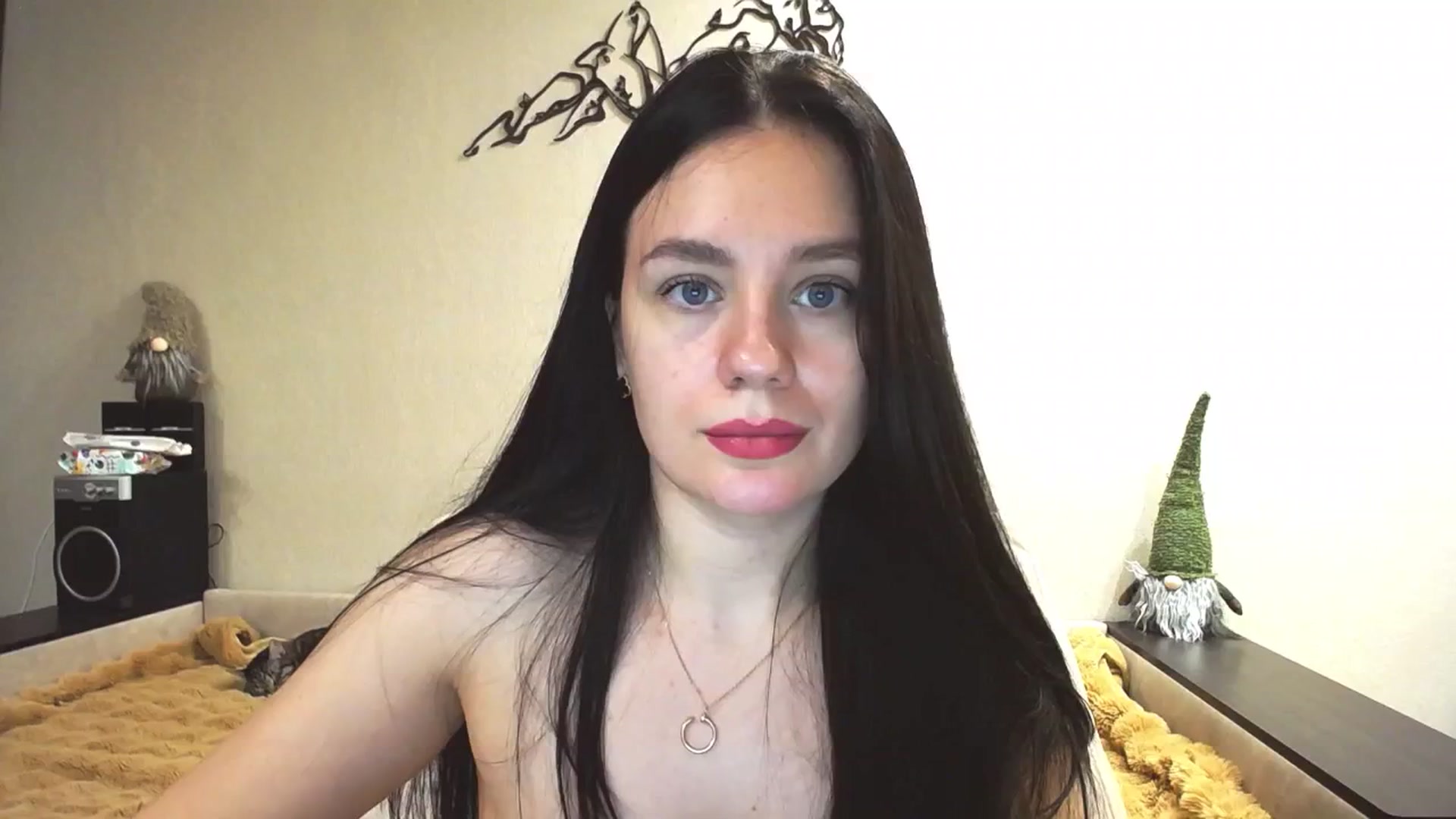 Gallery image thumbnail from Lillit__Wood_'s myfreecams stream on, 01/18/2025, 17:48 image 11 of 20