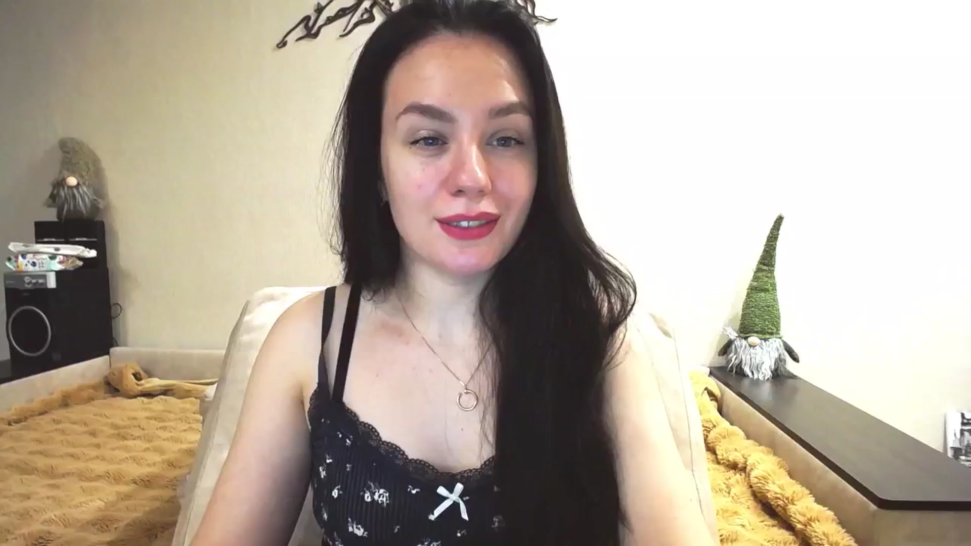 Gallery image thumbnail from Lillit__Wood_'s myfreecams stream on, 01/18/2025, 17:48 image 3 of 20