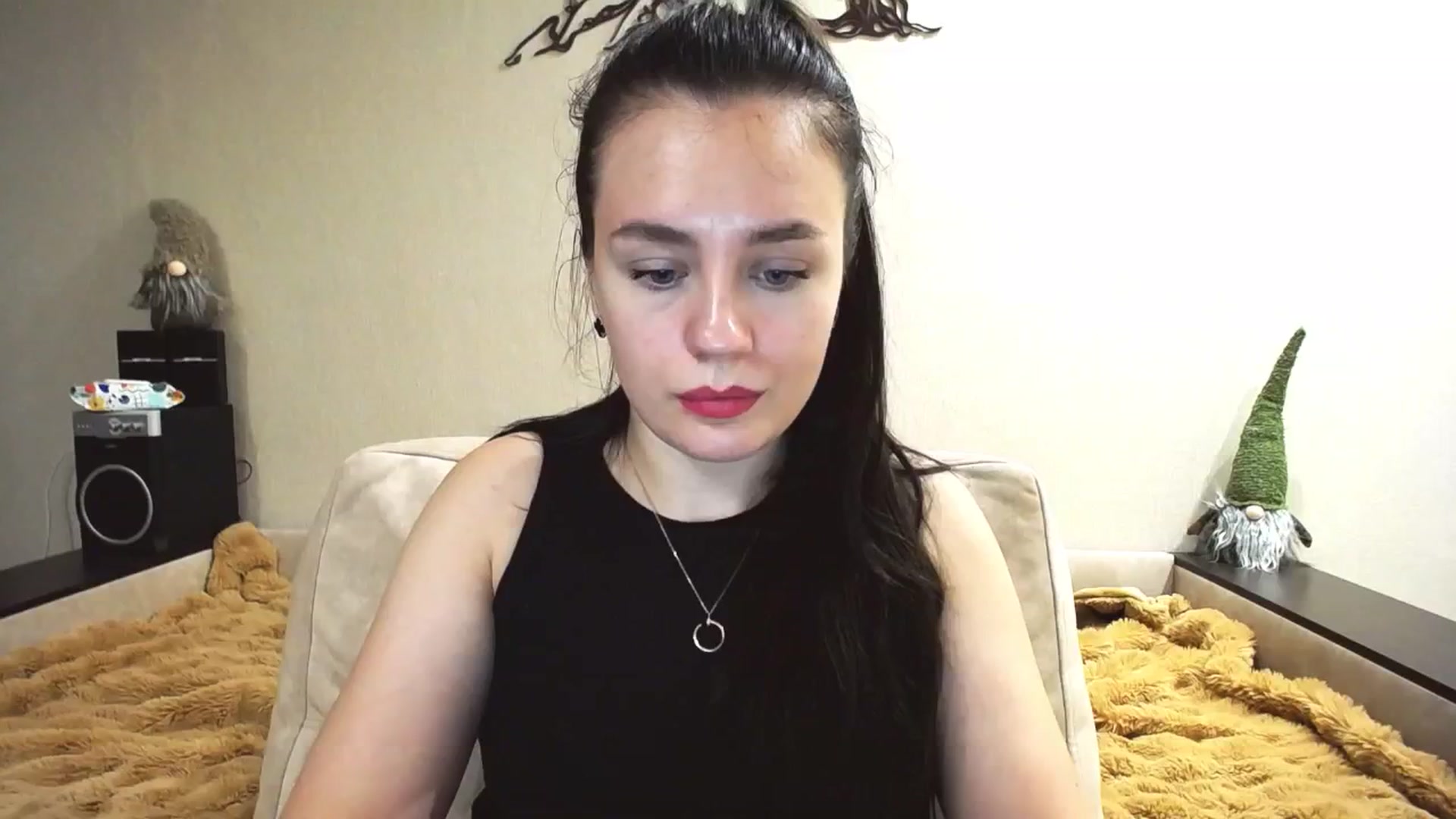 Gallery image thumbnail from Lillit__Wood_'s myfreecams stream on, 01/19/2025, 17:20 image 7 of 20
