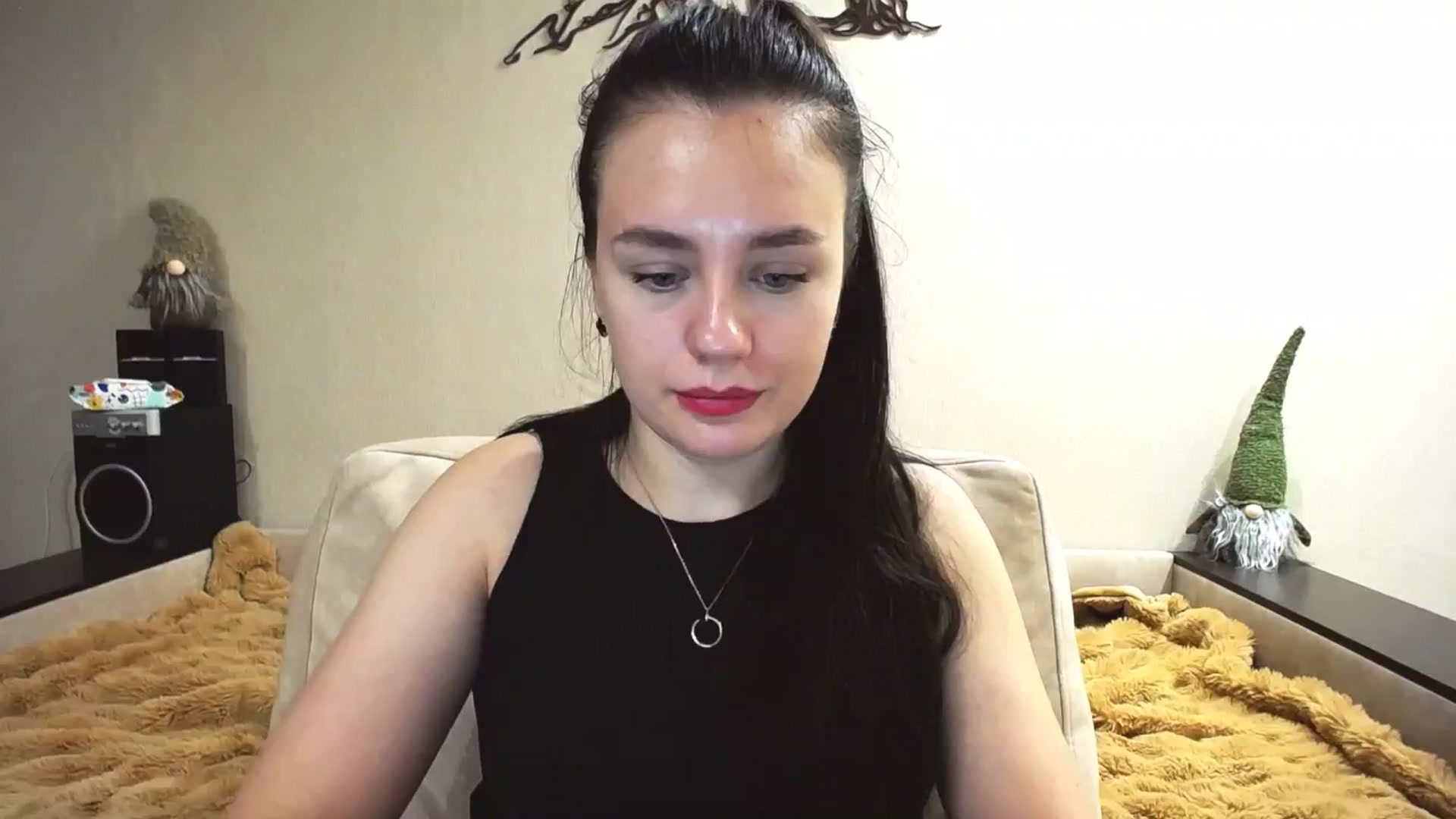 Gallery image thumbnail from Lillit__Wood_'s myfreecams stream on, 01/19/2025, 17:20 image 18 of 20