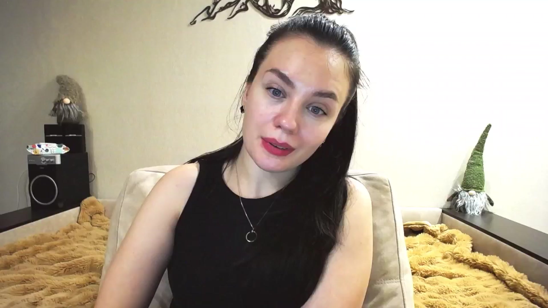 Gallery image thumbnail from Lillit__Wood_'s myfreecams stream on, 01/19/2025, 17:20 image 16 of 20