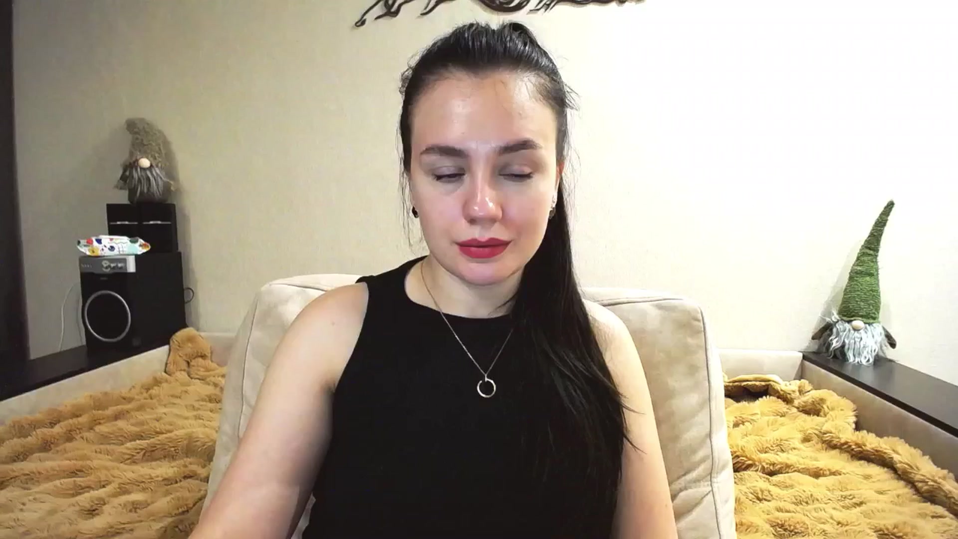 Gallery image thumbnail from Lillit__Wood_'s myfreecams stream on, 01/19/2025, 17:40 image 16 of 20