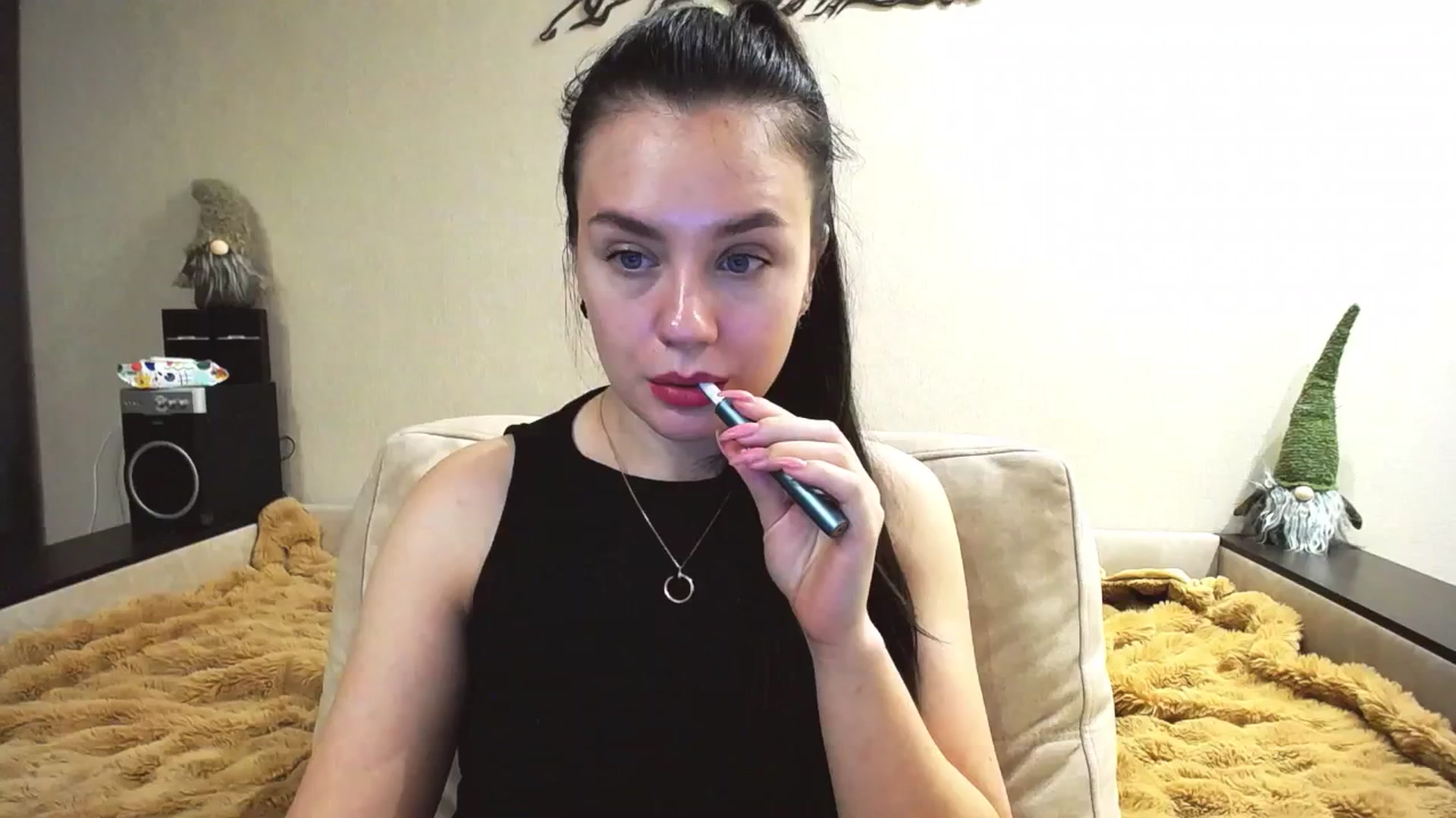 Gallery image thumbnail from Lillit__Wood_'s myfreecams stream on, 01/19/2025, 17:40 image 7 of 20