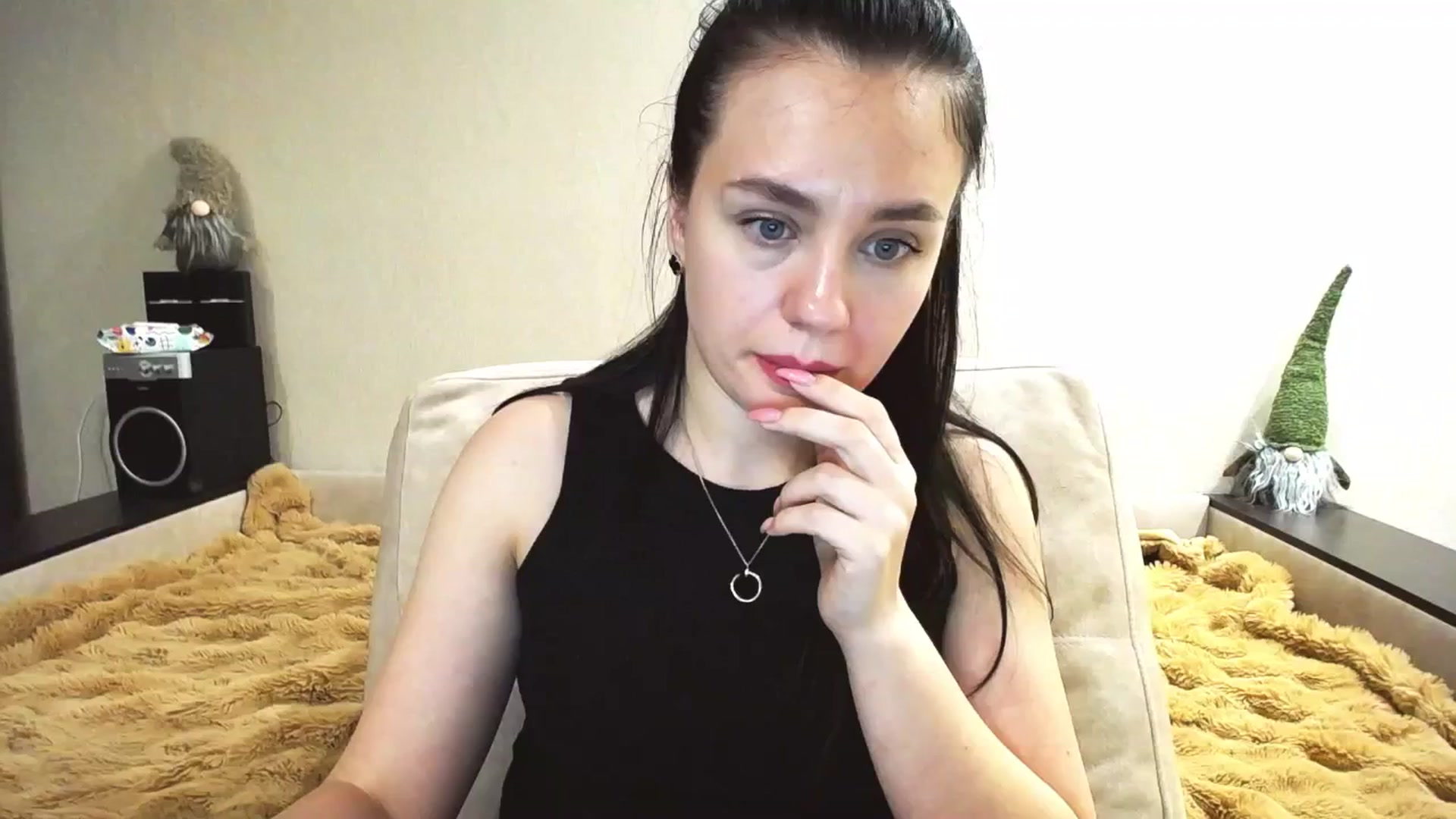 Gallery image thumbnail from Lillit__Wood_'s myfreecams stream on, 01/19/2025, 18:19 image 1 of 20