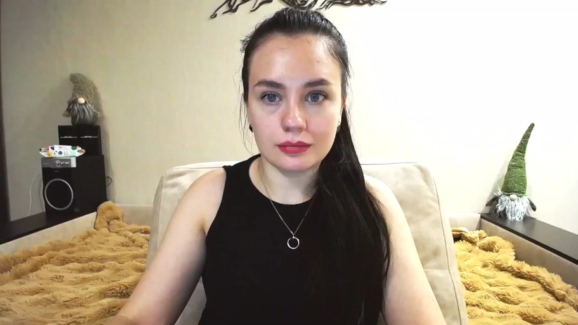 Gallery image thumbnail from Lillit__Wood_'s myfreecams stream on, 01/19/2025, 18:19 image 18 of 20