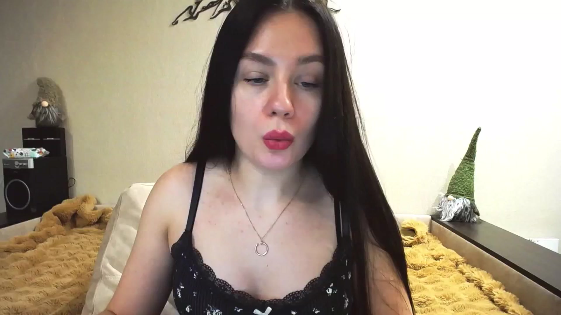 Gallery image thumbnail from Lillit__Wood_'s myfreecams stream on, 01/23/2025, 16:32 image 12 of 20