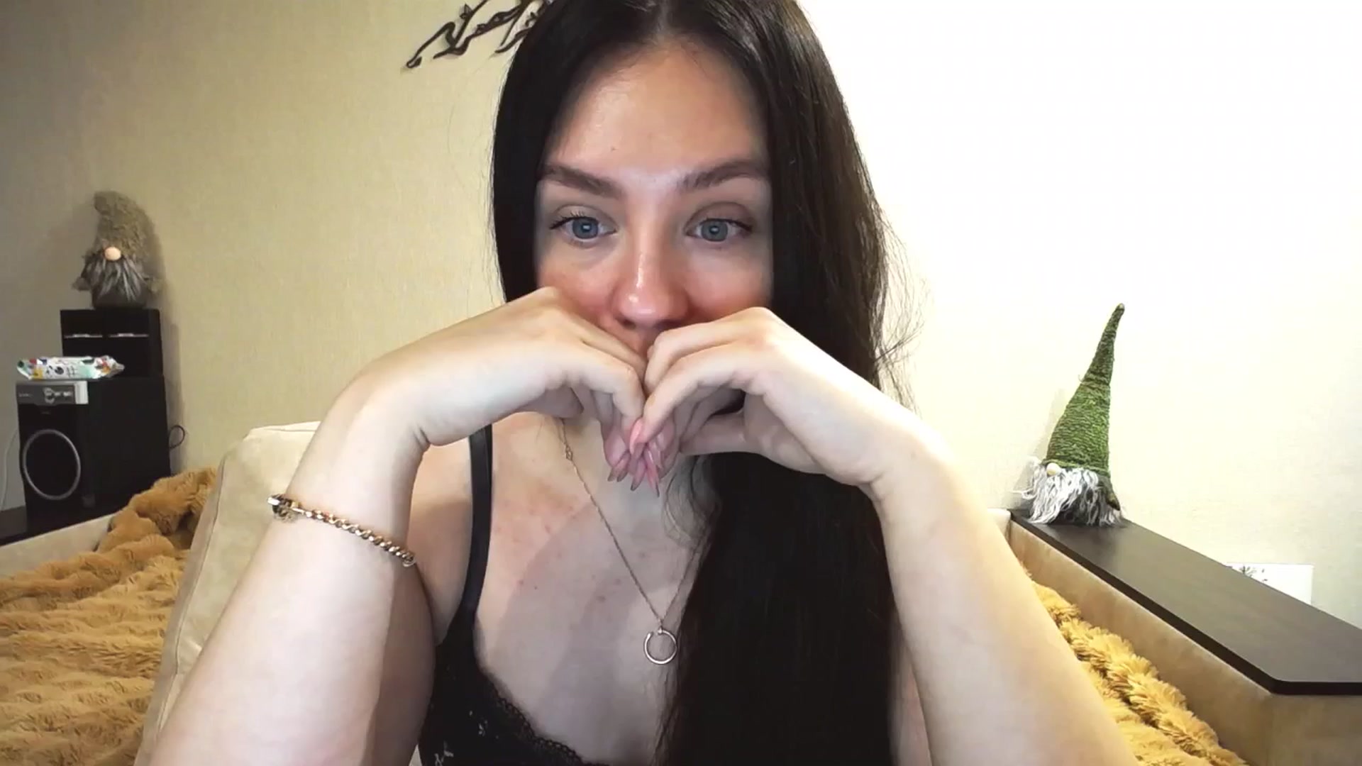 Gallery image thumbnail from Lillit__Wood_'s myfreecams stream on, 01/23/2025, 16:32 image 16 of 20