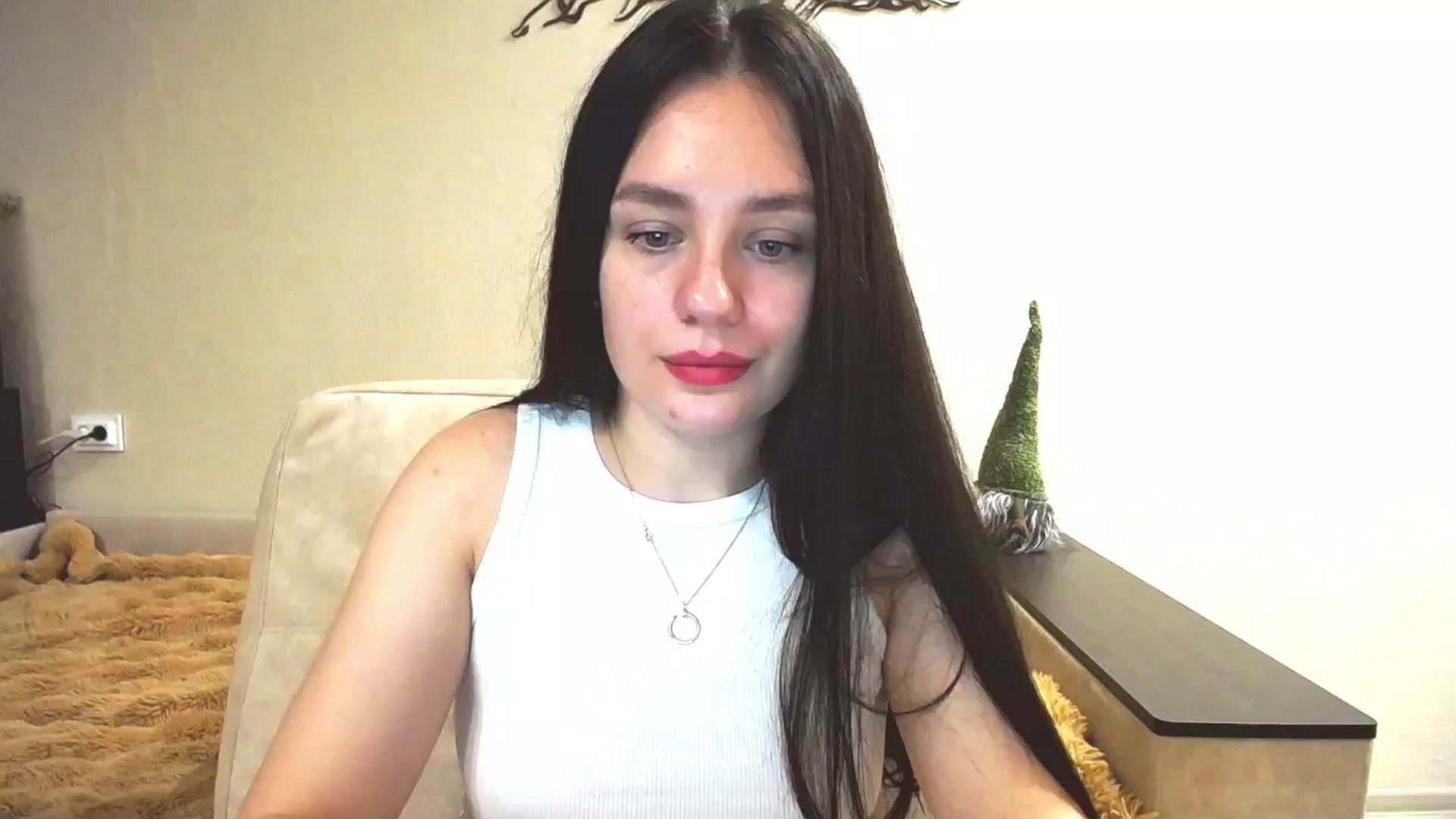 Gallery image thumbnail from Lillit__Wood_'s myfreecams stream on, 02/01/2025, 17:45 image 16 of 20