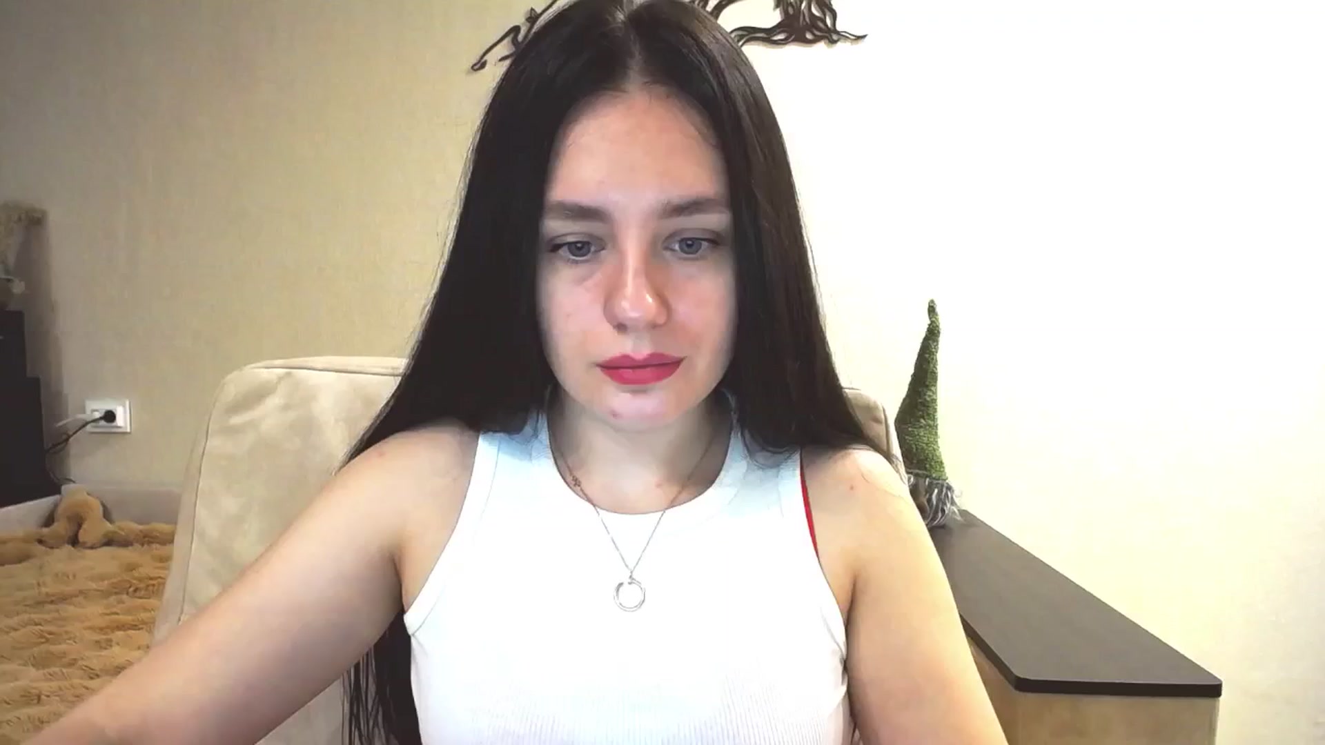 Gallery image thumbnail from Lillit__Wood_'s myfreecams stream on, 02/01/2025, 17:45 image 1 of 20