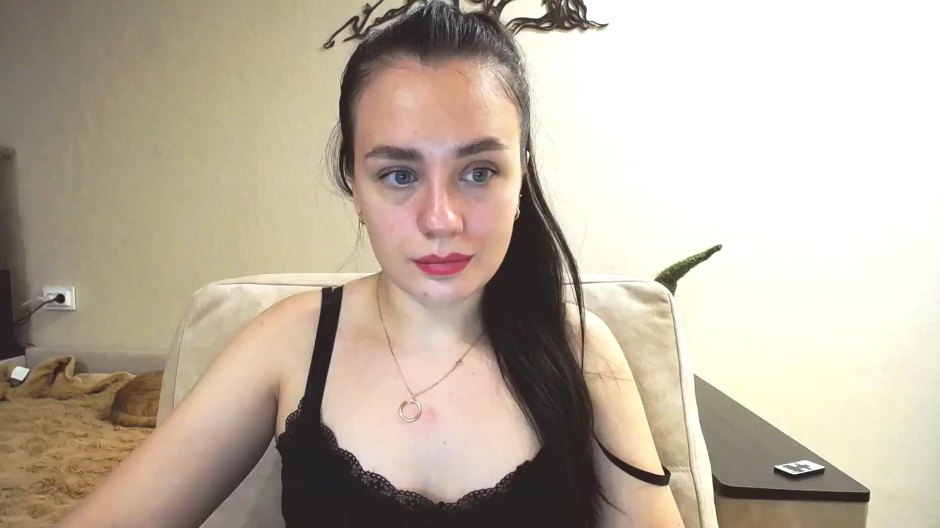 Gallery image thumbnail from Lillit__Wood_'s myfreecams stream on, 02/02/2025, 17:53 image 4 of 20