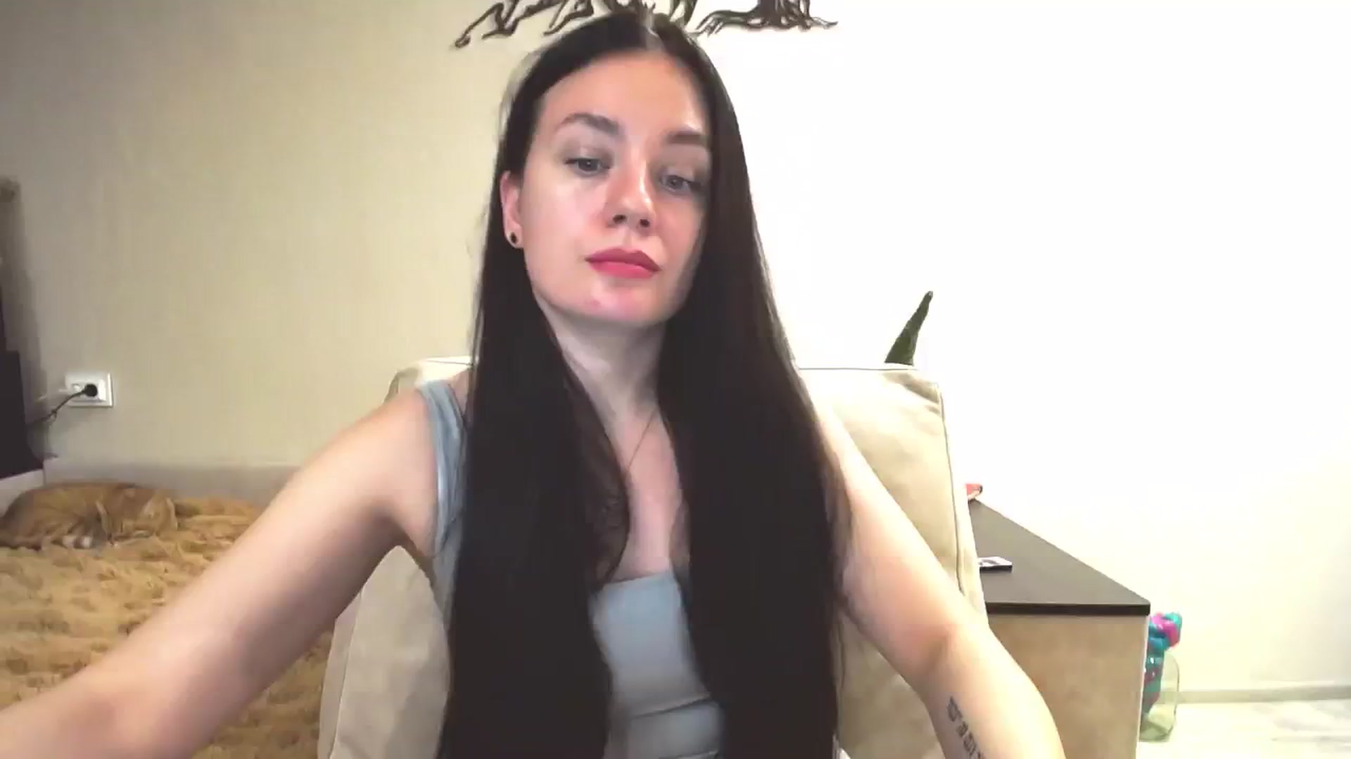 Gallery image thumbnail from Lillit__Wood_'s myfreecams stream on, 02/03/2025, 22:15 image 16 of 20