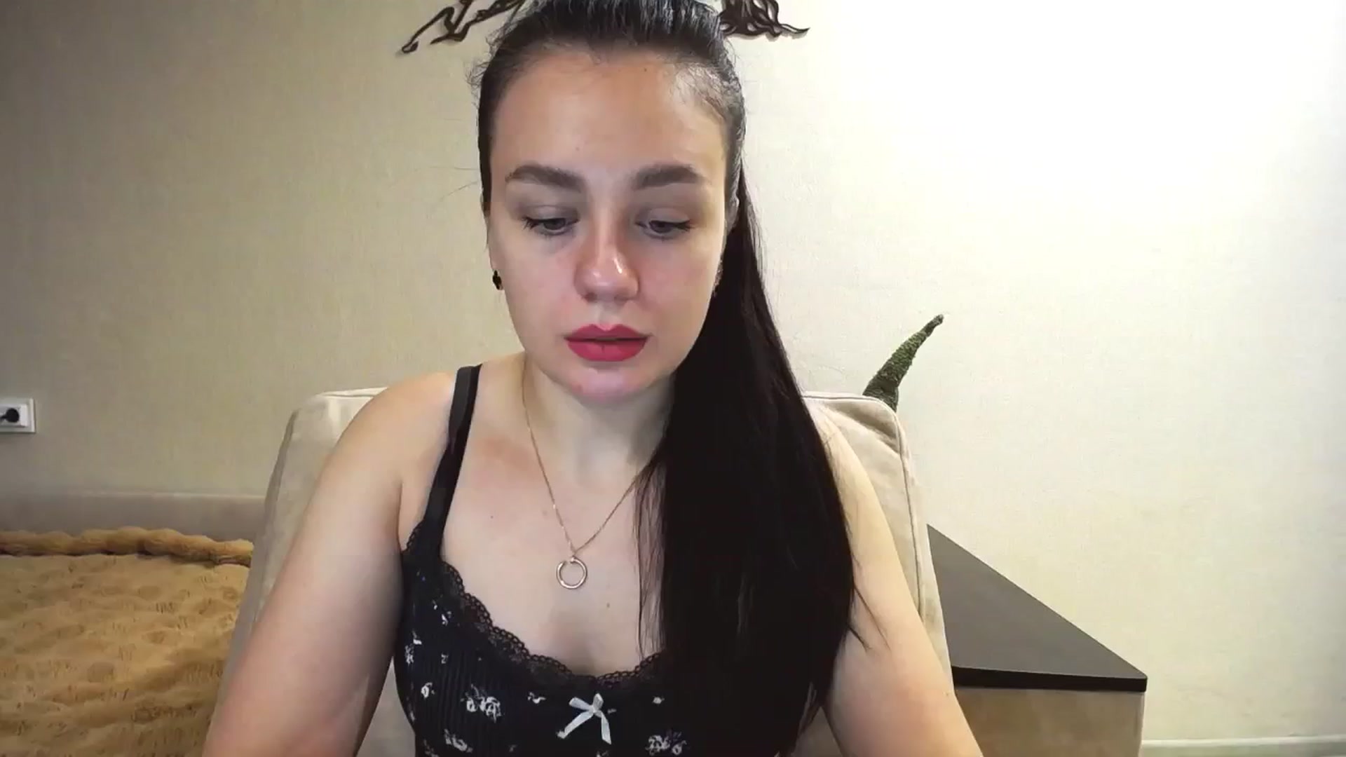 Gallery image thumbnail from Lillit__Wood_'s myfreecams stream on, 02/07/2025, 14:20 image 3 of 20