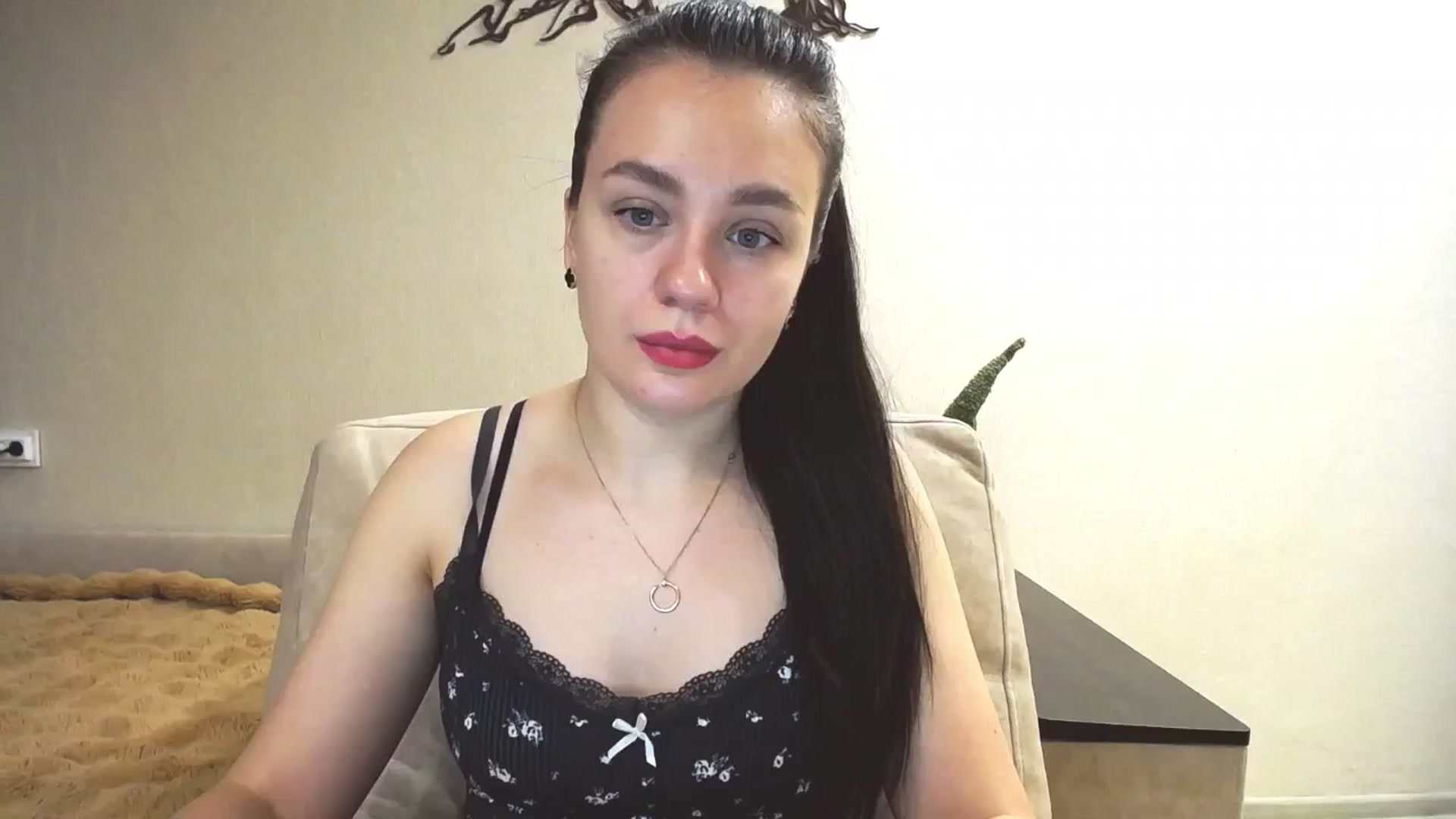 Gallery image thumbnail from Lillit__Wood_'s myfreecams stream on, 02/07/2025, 14:20 image 9 of 20