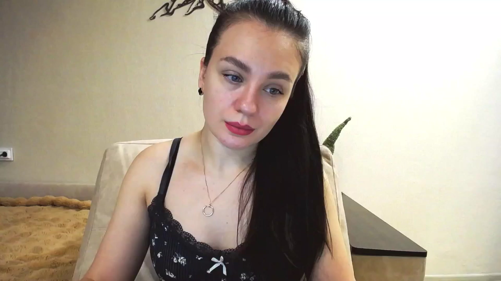Gallery image thumbnail from Lillit__Wood_'s myfreecams stream on, 02/07/2025, 14:20 image 2 of 20
