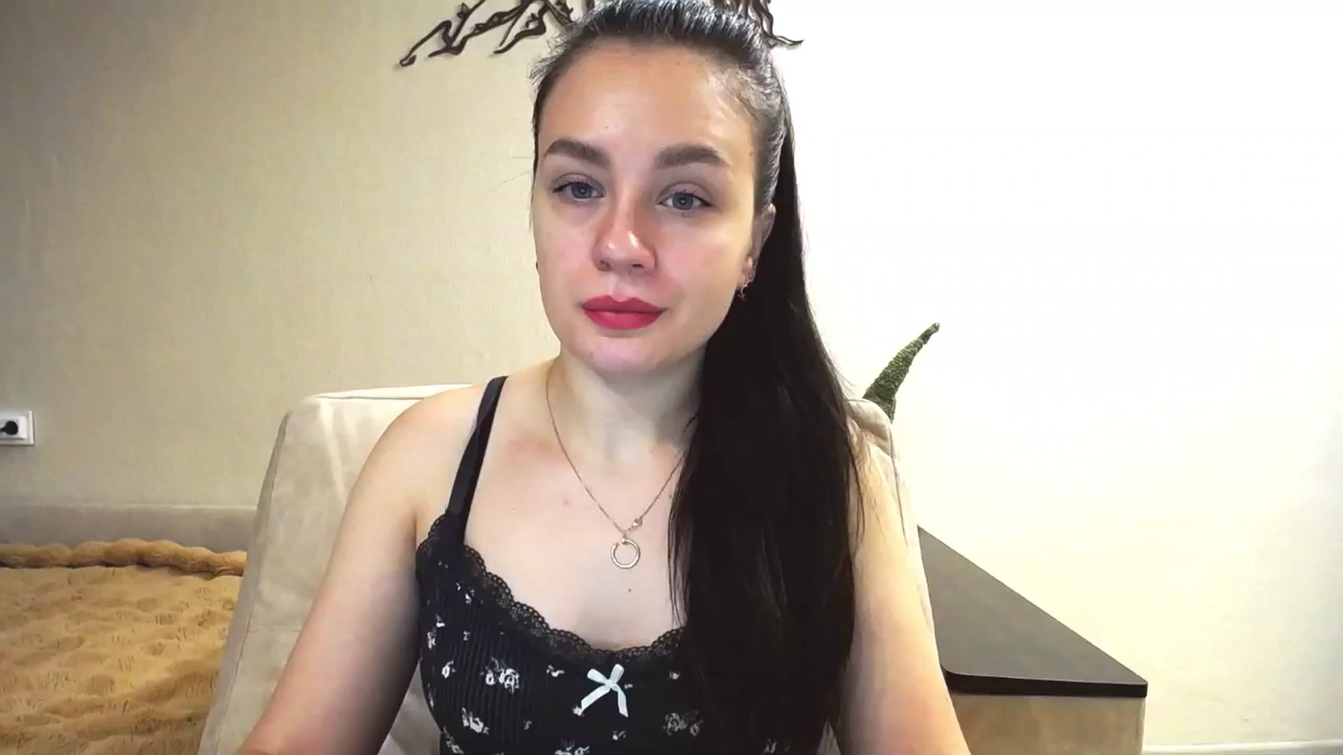 Gallery image thumbnail from Lillit__Wood_'s myfreecams stream on, 02/07/2025, 14:20 image 1 of 20