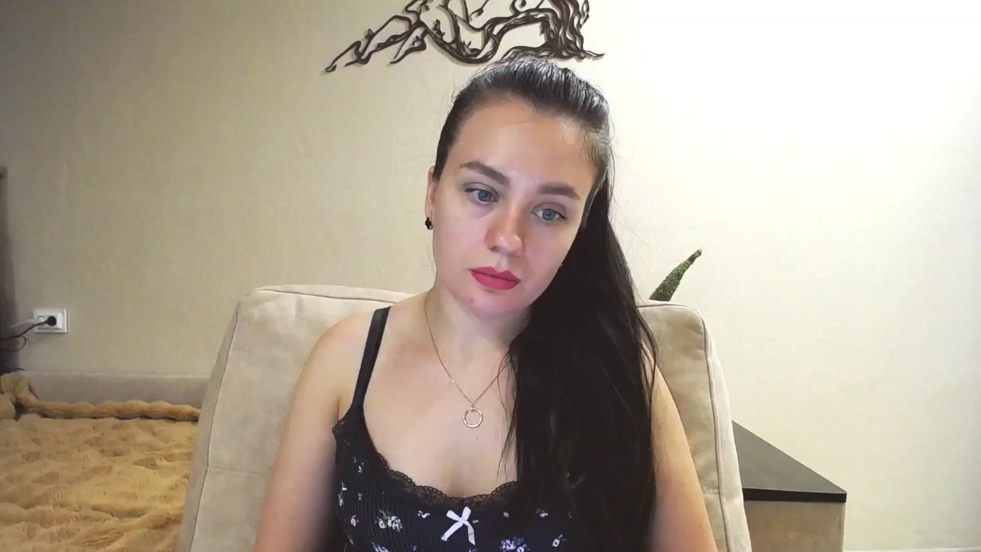 Gallery image thumbnail from Lillit__Wood_'s myfreecams stream on, 02/07/2025, 16:41 image 7 of 20