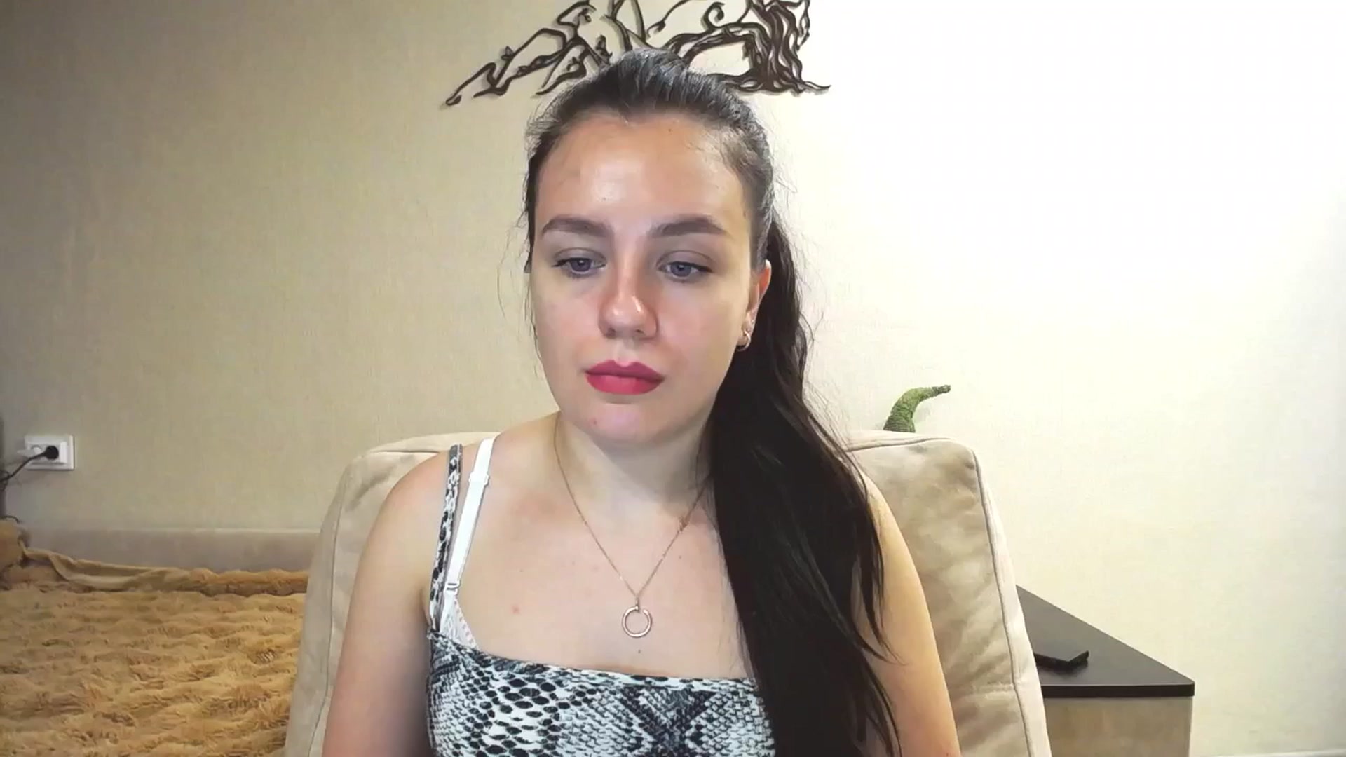 Gallery image thumbnail from Lillit__Wood_'s myfreecams stream on, 02/09/2025, 16:33 image 16 of 20