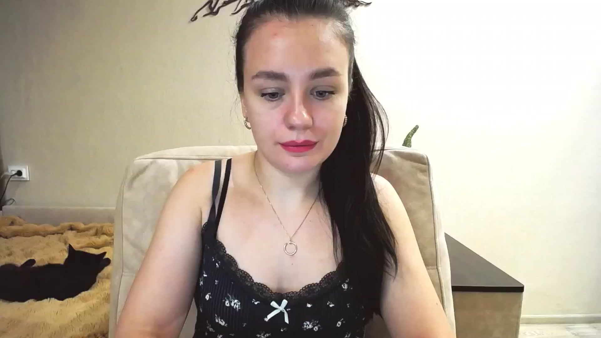 Gallery image thumbnail from Lillit__Wood_'s myfreecams stream on, 02/21/2025, 16:45 image 4 of 20