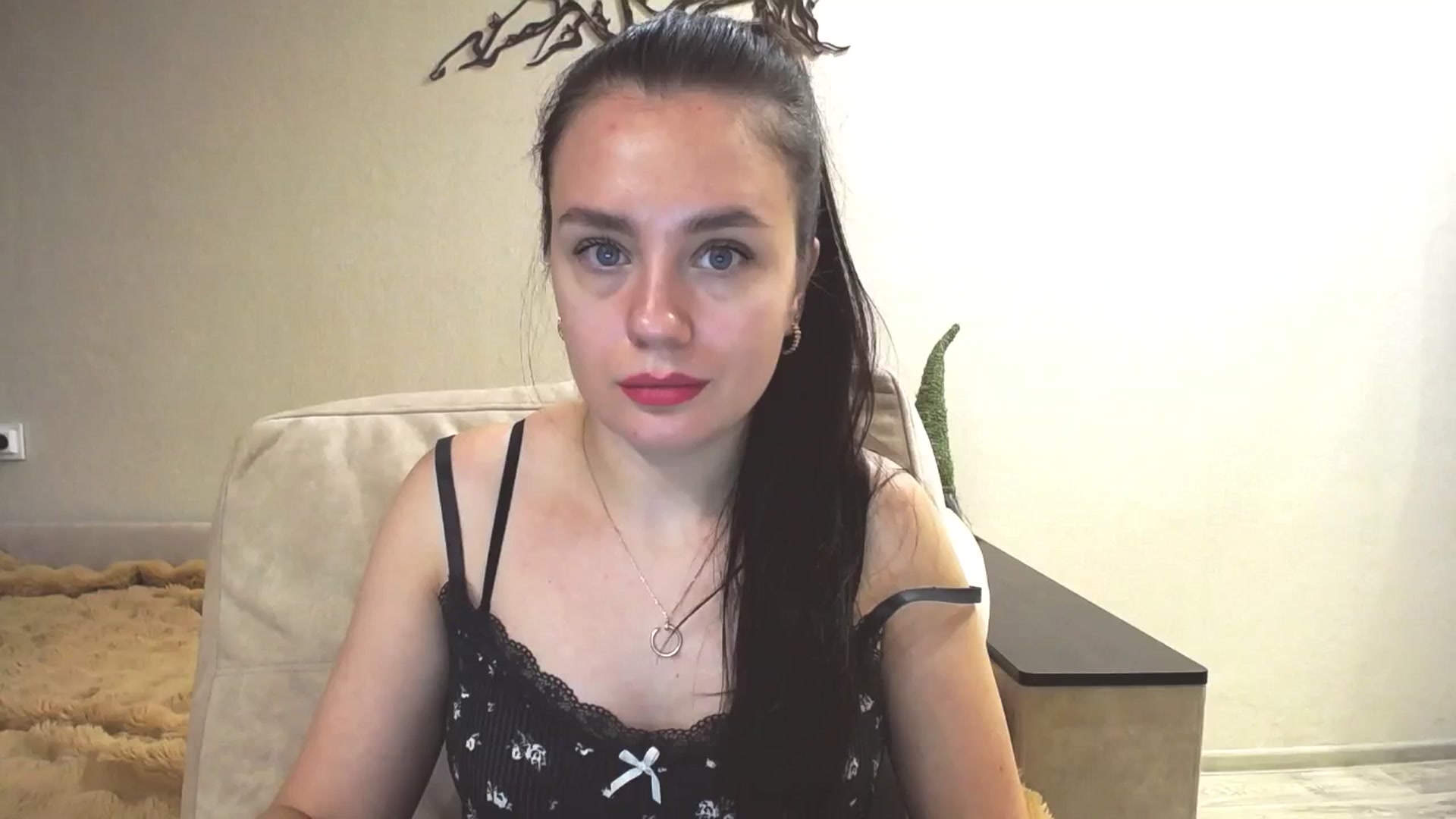 Gallery image thumbnail from Lillit__Wood_'s myfreecams stream on, 02/21/2025, 19:21 image 9 of 20