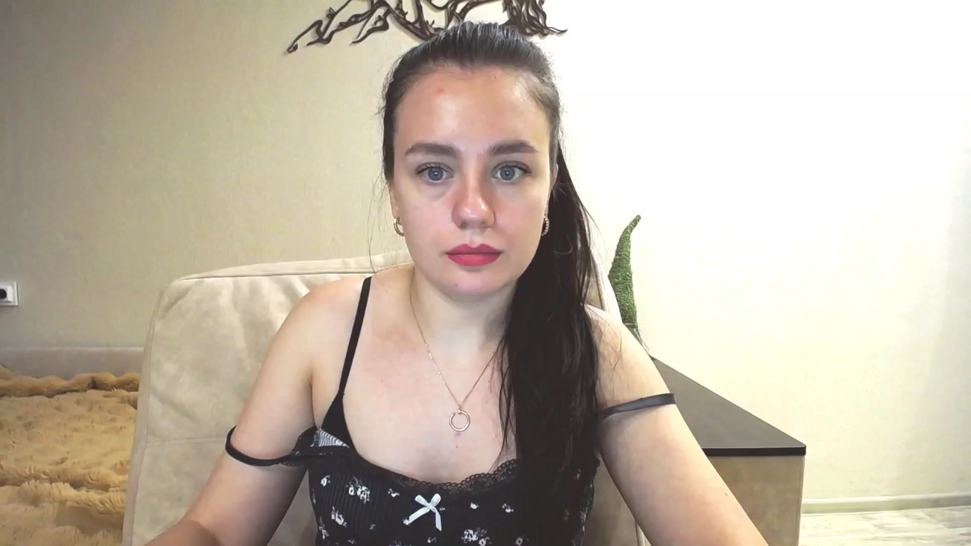 Gallery image thumbnail from Lillit__Wood_'s myfreecams stream on, 02/21/2025, 19:21 image 14 of 20