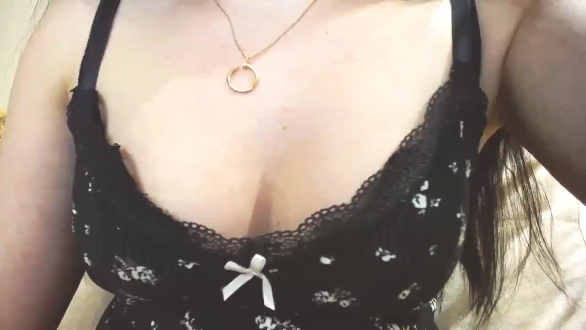 Gallery image thumbnail from Lillit__Wood_'s myfreecams stream on, 03/03/2025, 14:18 image 18 of 20