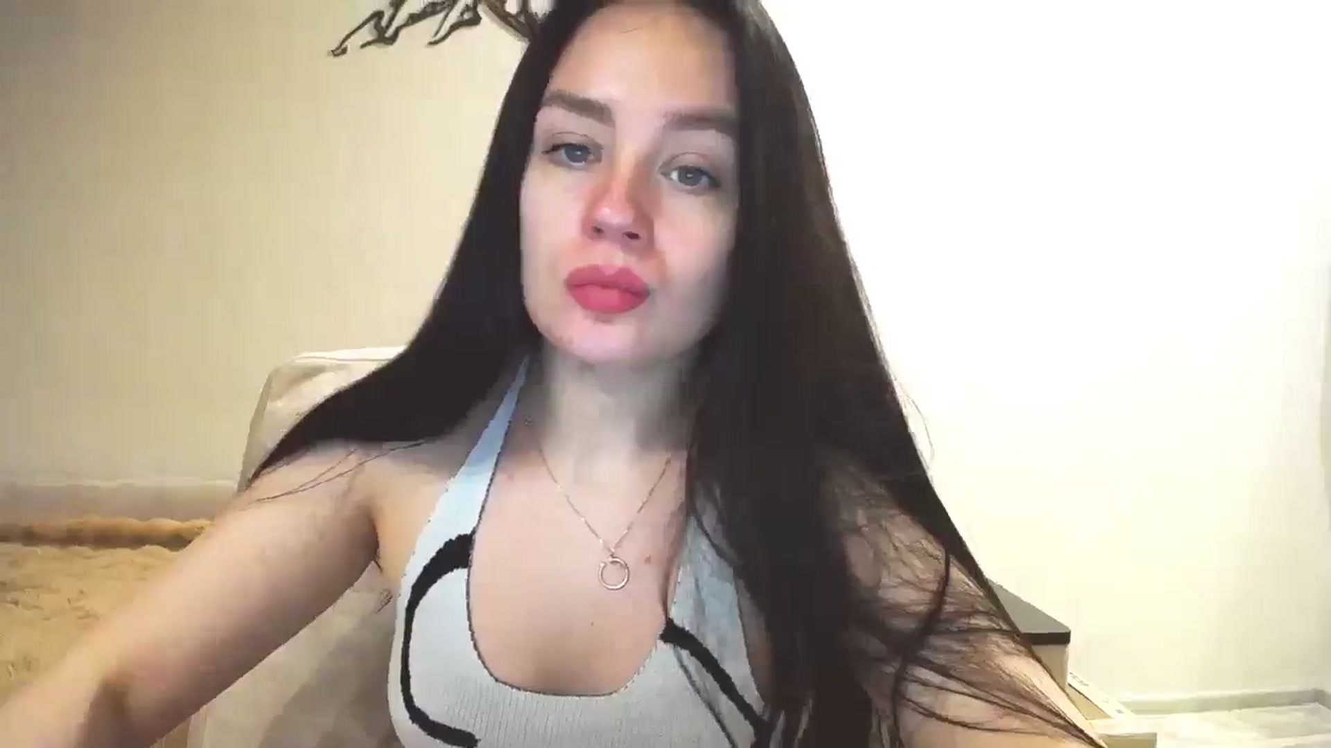 Gallery image thumbnail from Lillit__Wood_'s myfreecams stream on, 03/08/2025, 16:39 image 16 of 20