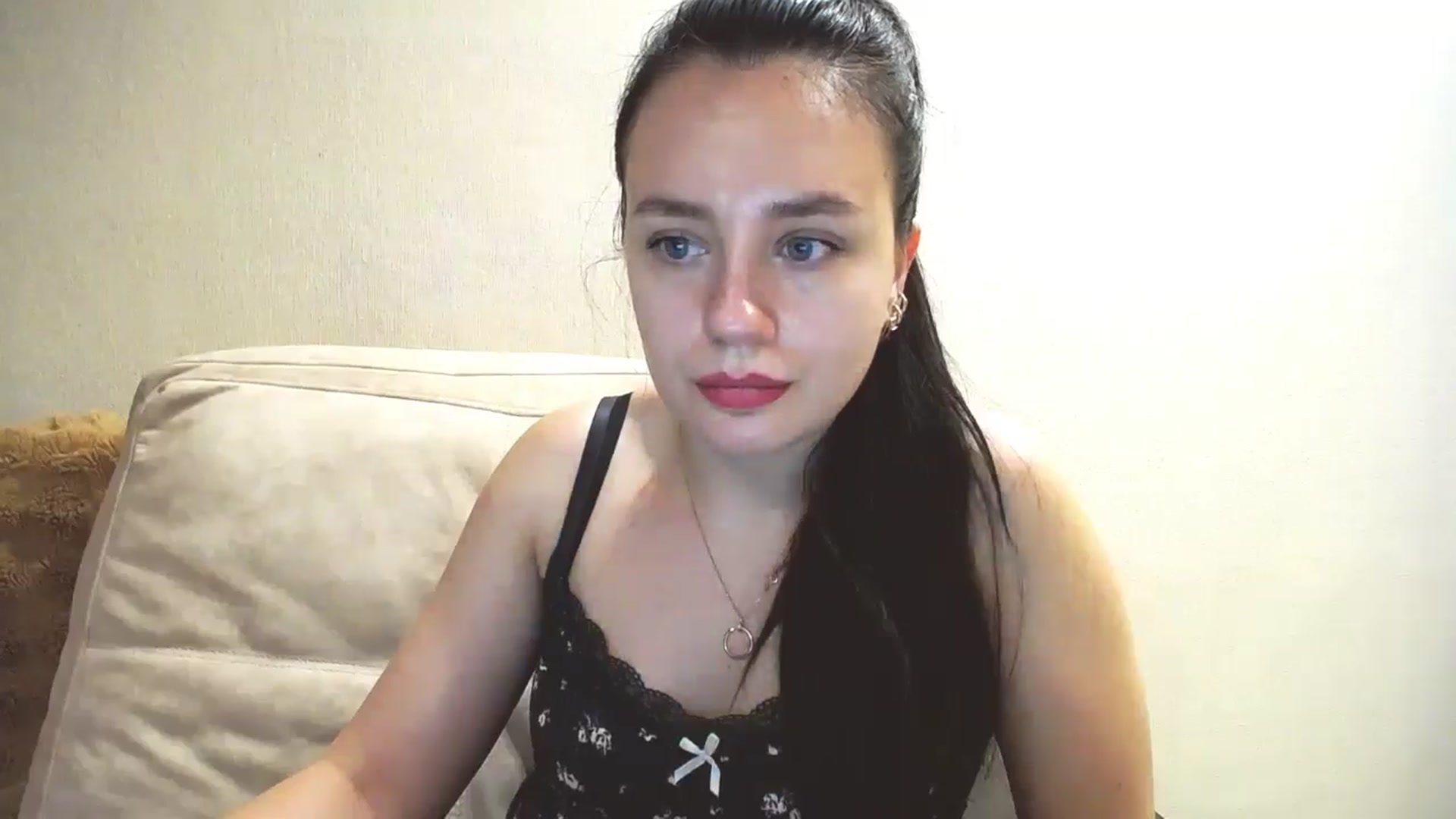 Gallery image thumbnail from Lillit__Wood_'s myfreecams stream on, 03/09/2025, 19:20 image 15 of 20