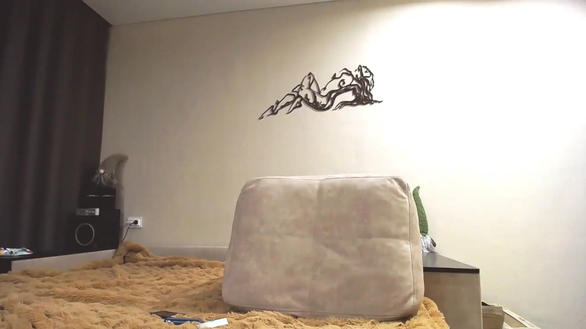 Gallery image thumbnail from Lillit__Wood_'s myfreecams stream on, 03/16/2025, 15:32 image 4 of 20