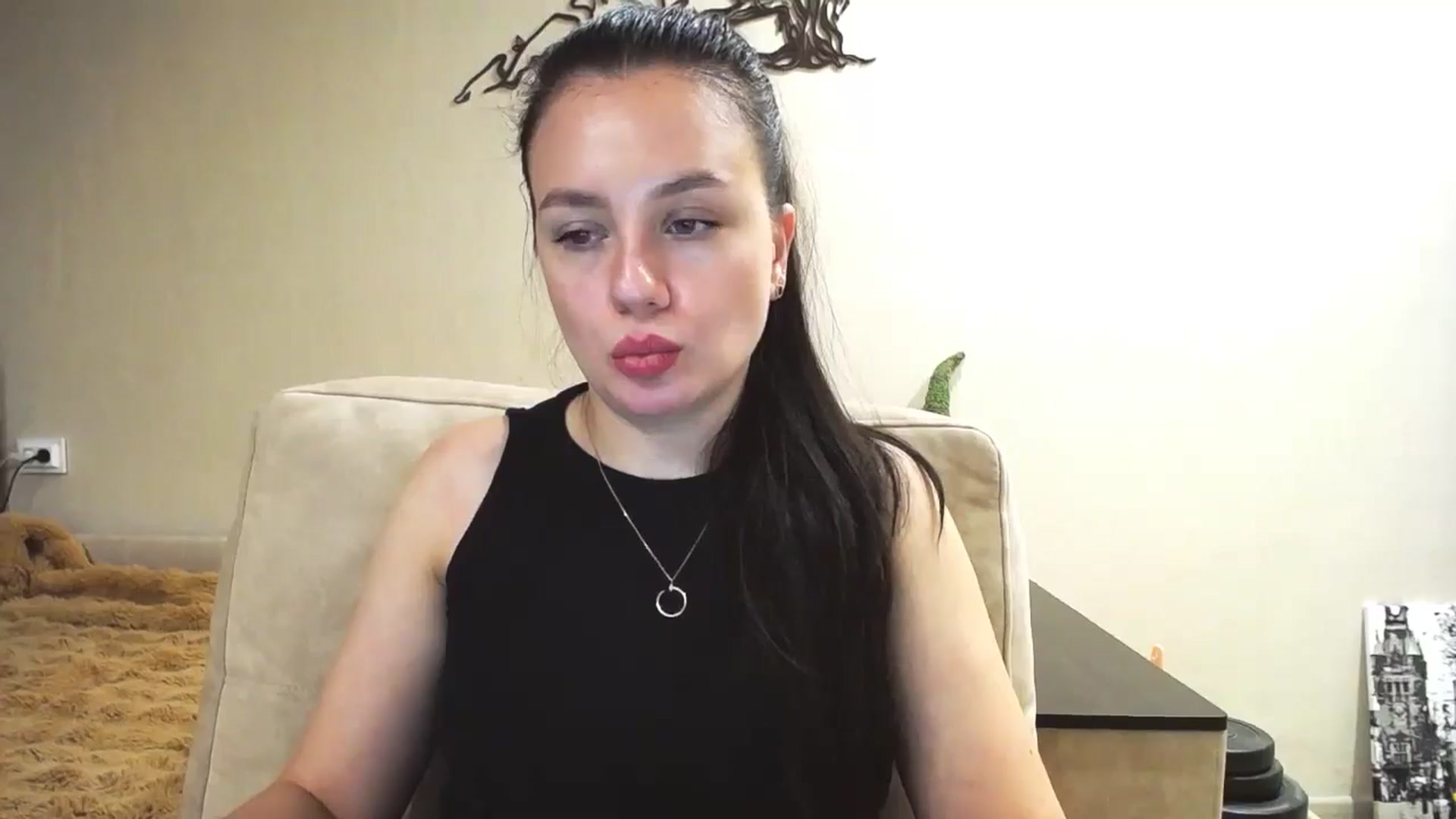 Gallery image thumbnail from Lillit__Wood_'s myfreecams stream on, 03/23/2025, 15:46 image 18 of 20