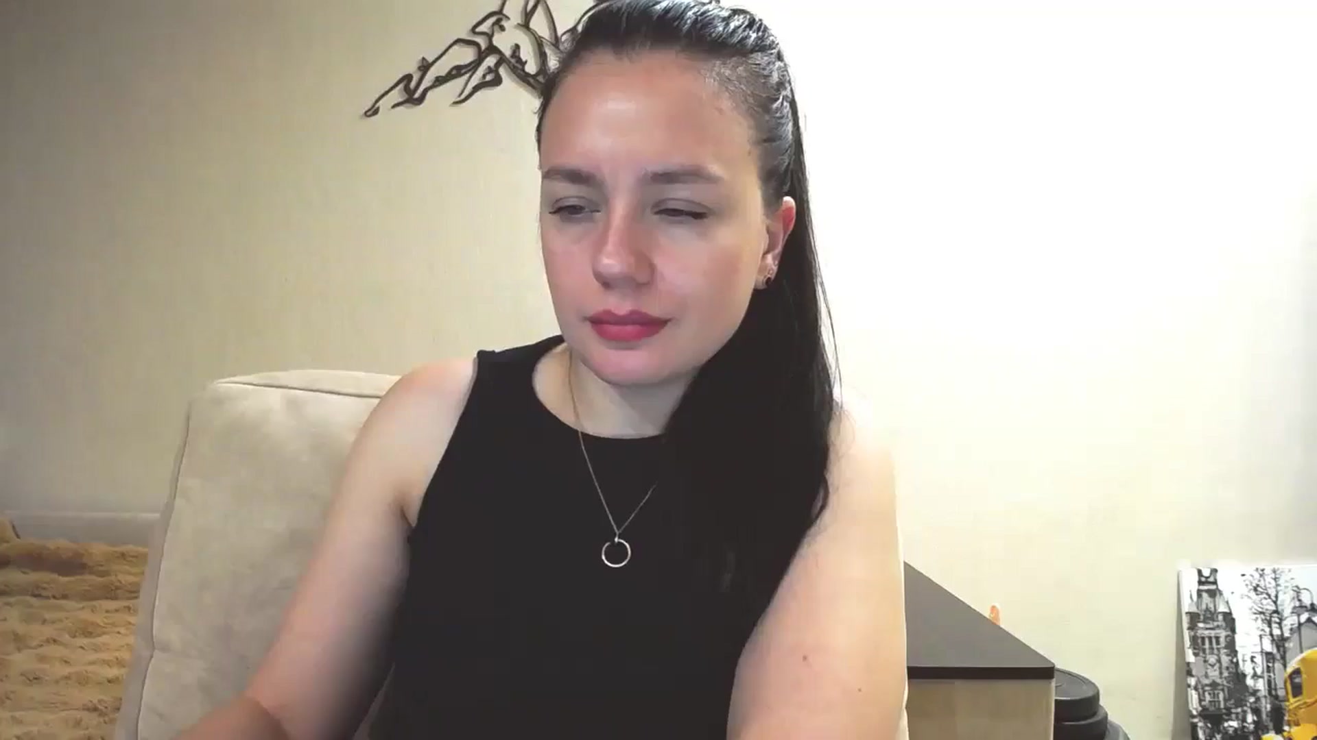Gallery image thumbnail from Lillit__Wood_'s myfreecams stream on, 03/23/2025, 16:47 image 5 of 20