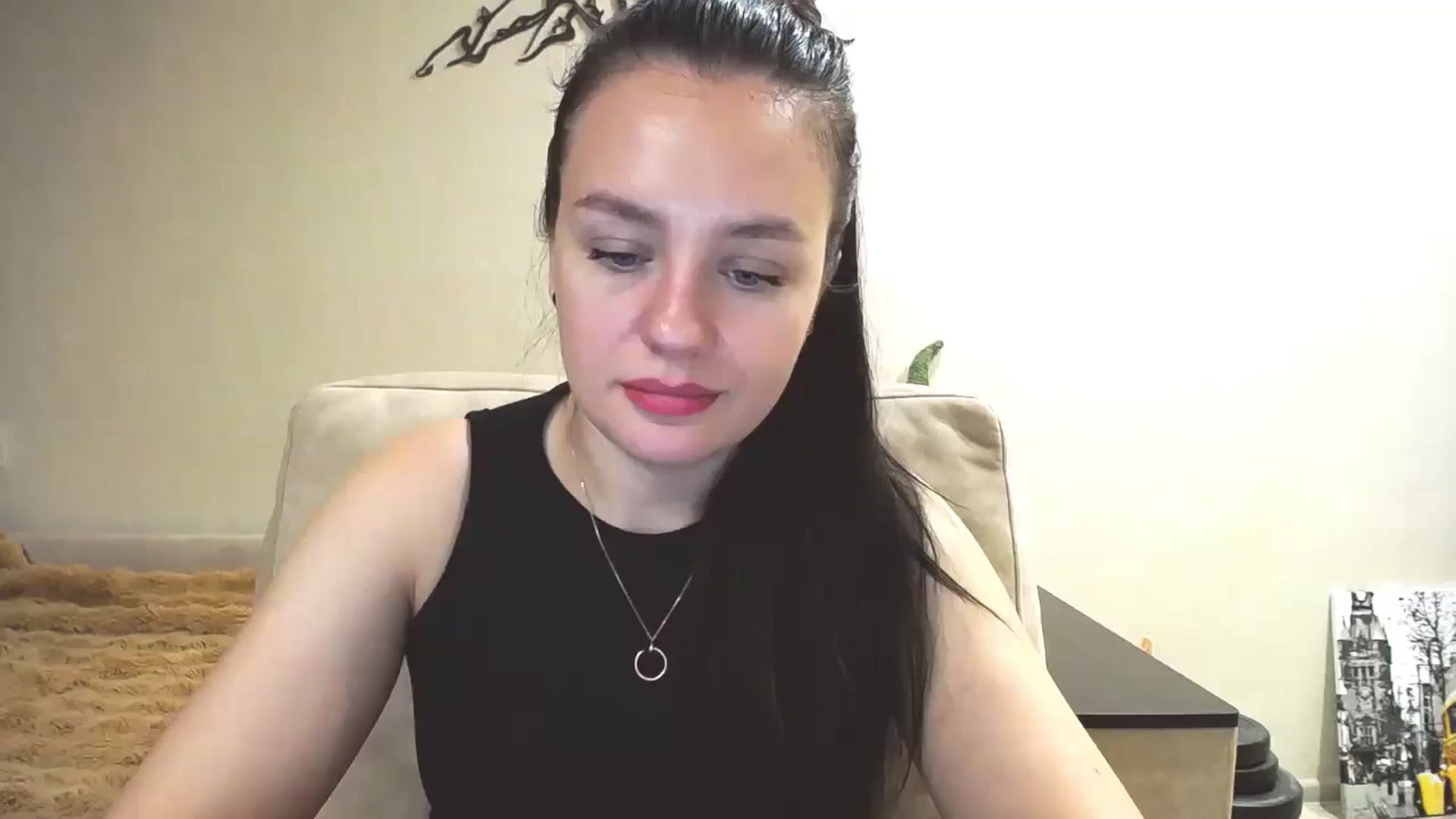Gallery image thumbnail from Lillit__Wood_'s myfreecams stream on, 03/23/2025, 16:47 image 17 of 20