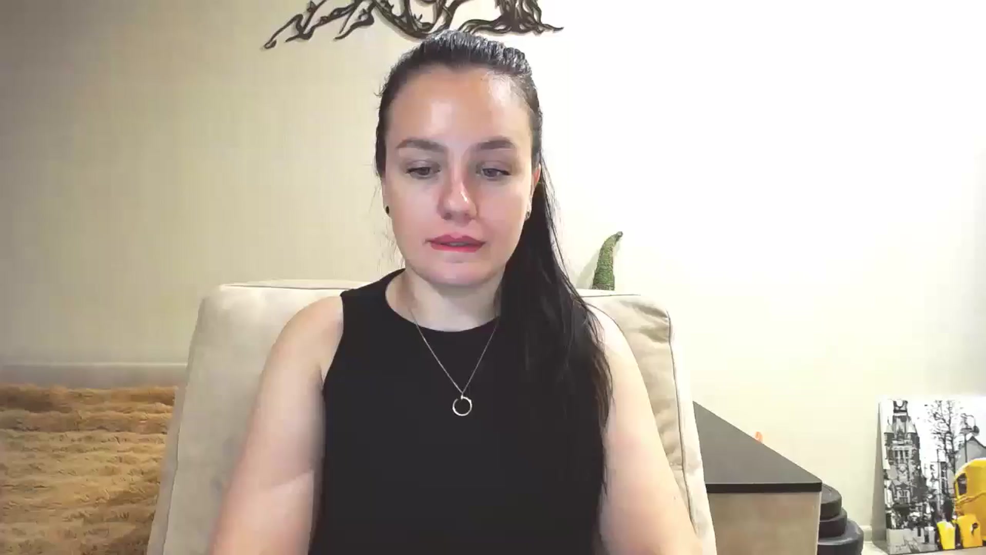 Gallery image thumbnail from Lillit__Wood_'s myfreecams stream on, 03/23/2025, 17:41 image 13 of 20