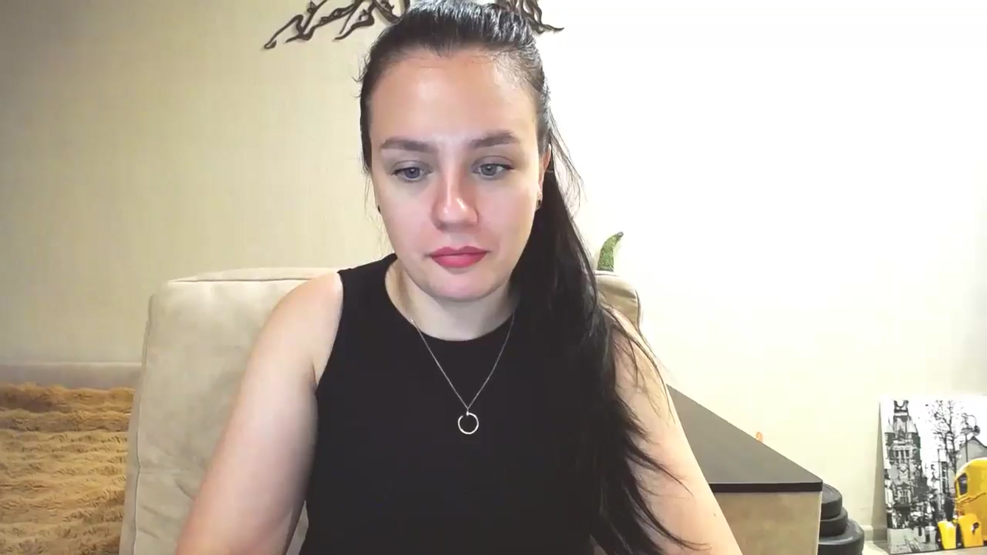 Gallery image thumbnail from Lillit__Wood_'s myfreecams stream on, 03/23/2025, 17:41 image 10 of 20