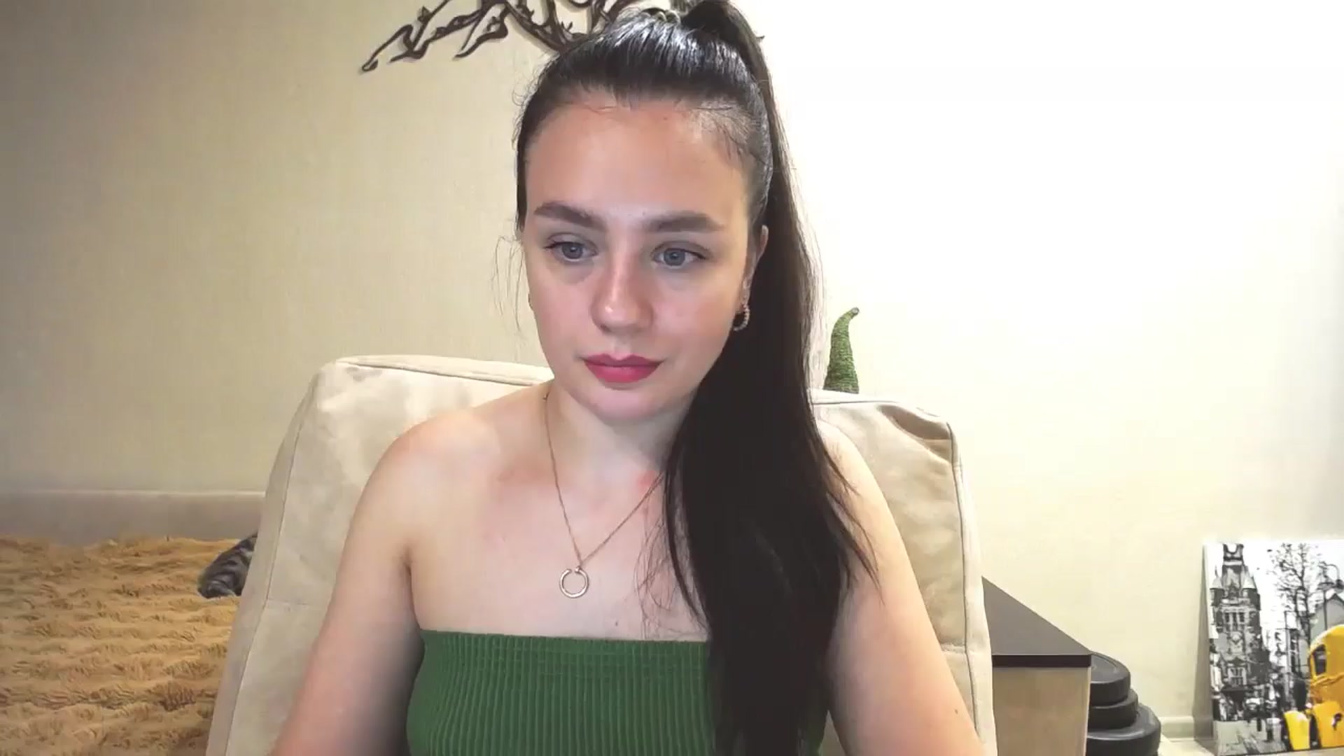 Gallery image thumbnail from Lillit__Wood_'s myfreecams stream on, 03/25/2025, 17:33 image 10 of 20
