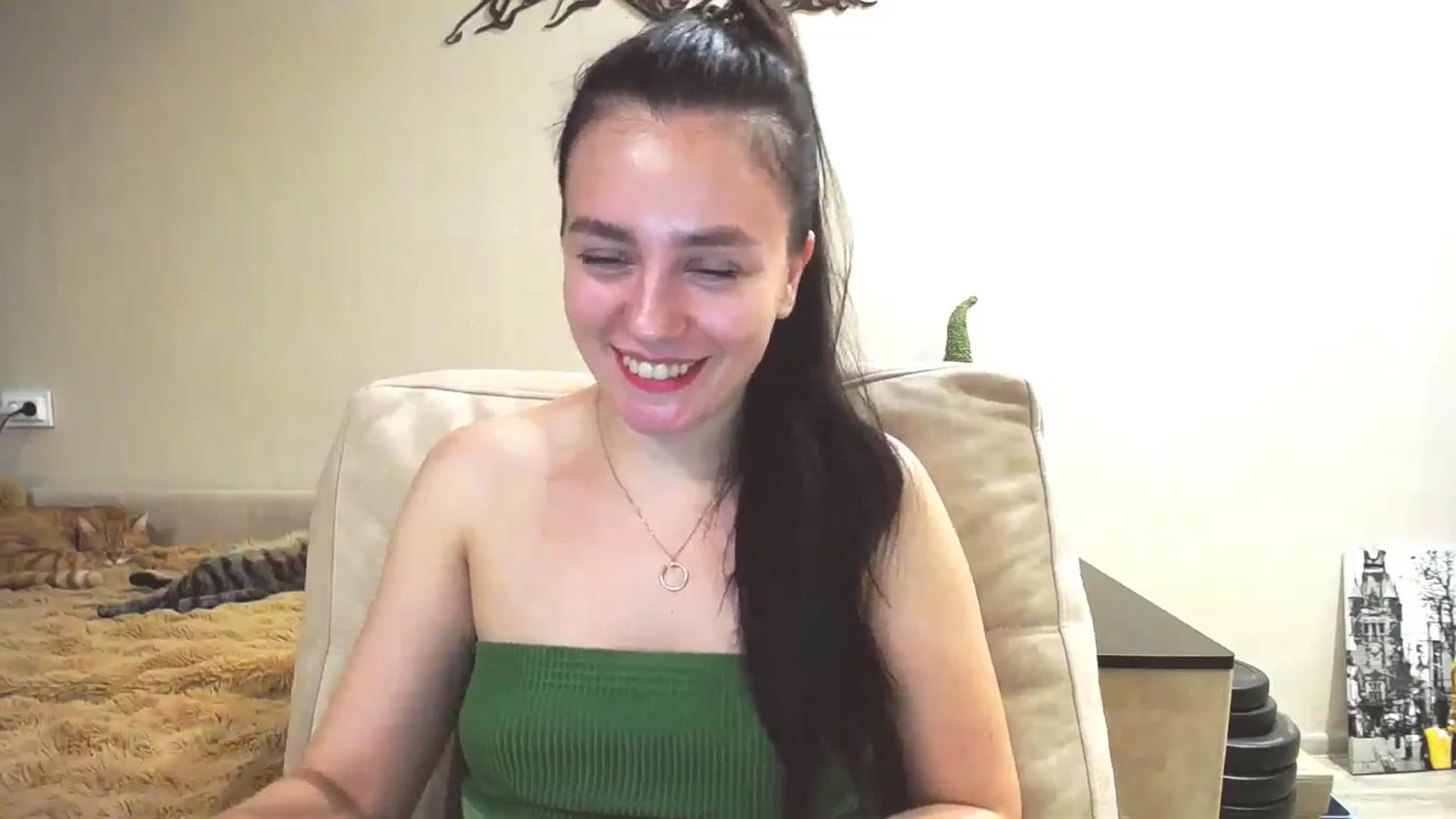 Gallery image thumbnail from Lillit__Wood_'s myfreecams stream on, 03/25/2025, 18:34 image 19 of 20