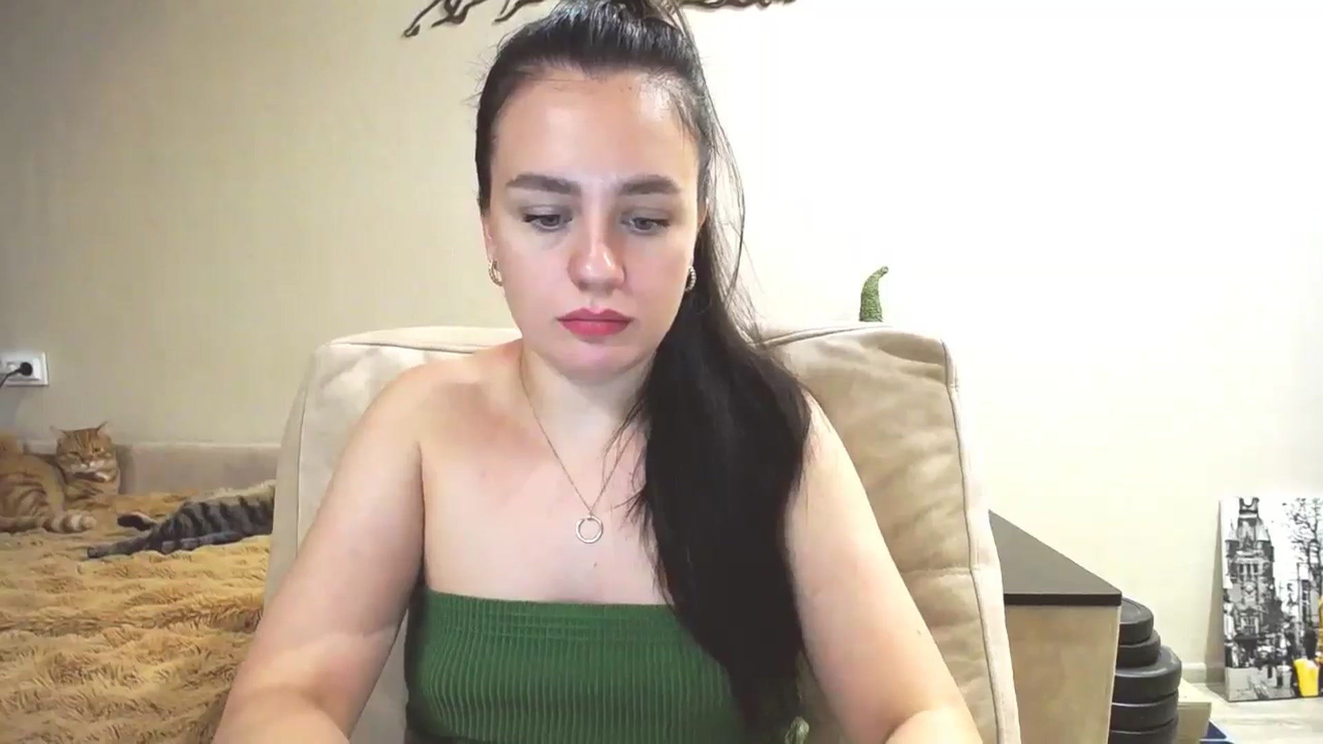 Gallery image thumbnail from Lillit__Wood_'s myfreecams stream on, 03/25/2025, 18:34 image 16 of 20