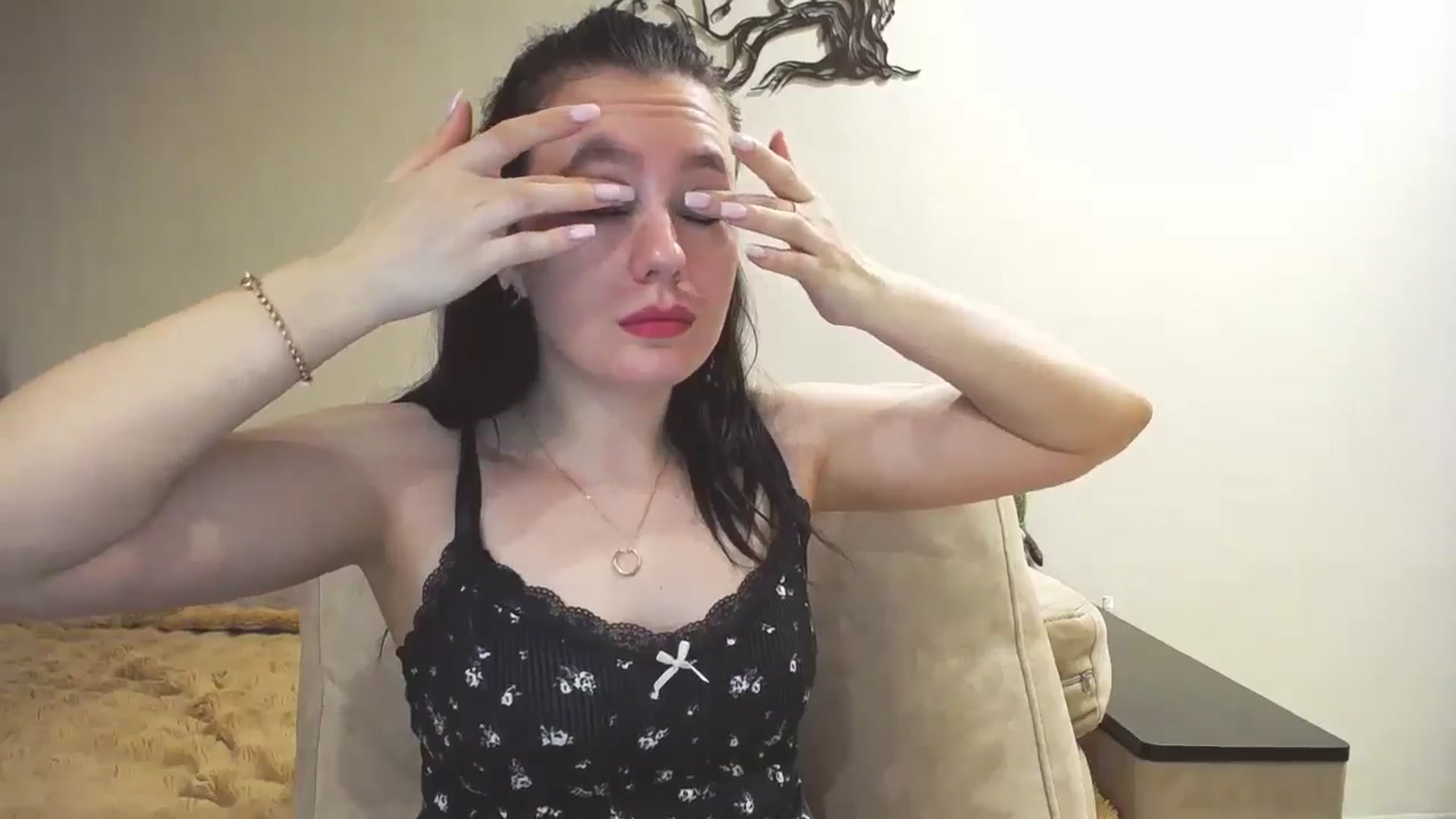 Gallery image thumbnail from Lillit__Wood_'s myfreecams stream on, 04/13/2025, 15:17 image 3 of 20