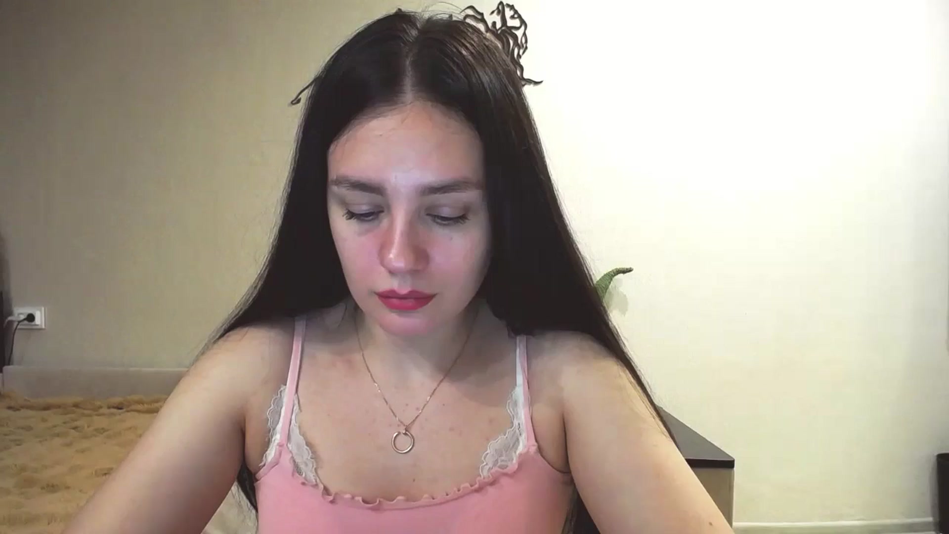 Gallery image thumbnail from Lillit__Wood_'s myfreecams stream on, 04/17/2025, 13:22 image 13 of 20