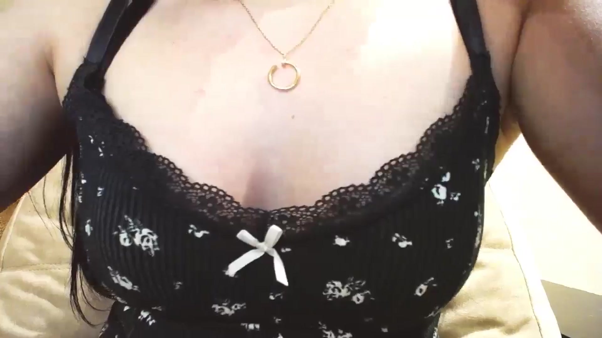 Gallery image thumbnail from Lillit__Wood_'s myfreecams stream on, 05/10/2025, 16:18 image 6 of 20