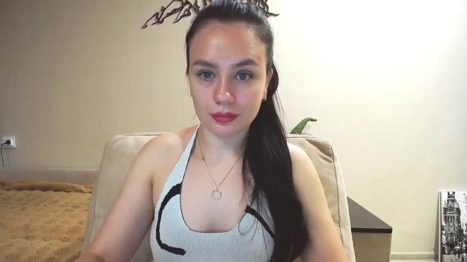 Gallery image thumbnail from Lillit__Wood_'s myfreecams stream on, 05/26/2025, 13:44 image 1 of 20