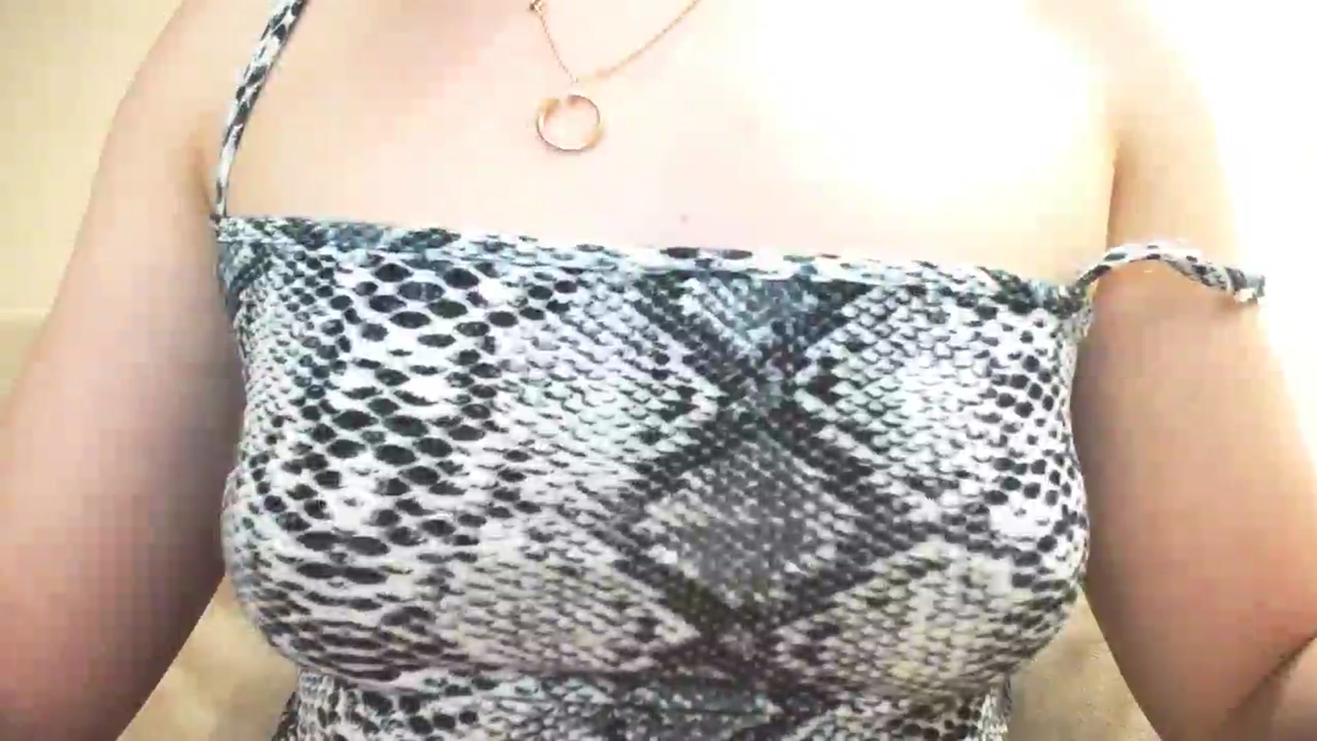 Gallery image thumbnail from Lillit__Wood_'s myfreecams stream on, 05/31/2025, 14:05 image 20 of 20